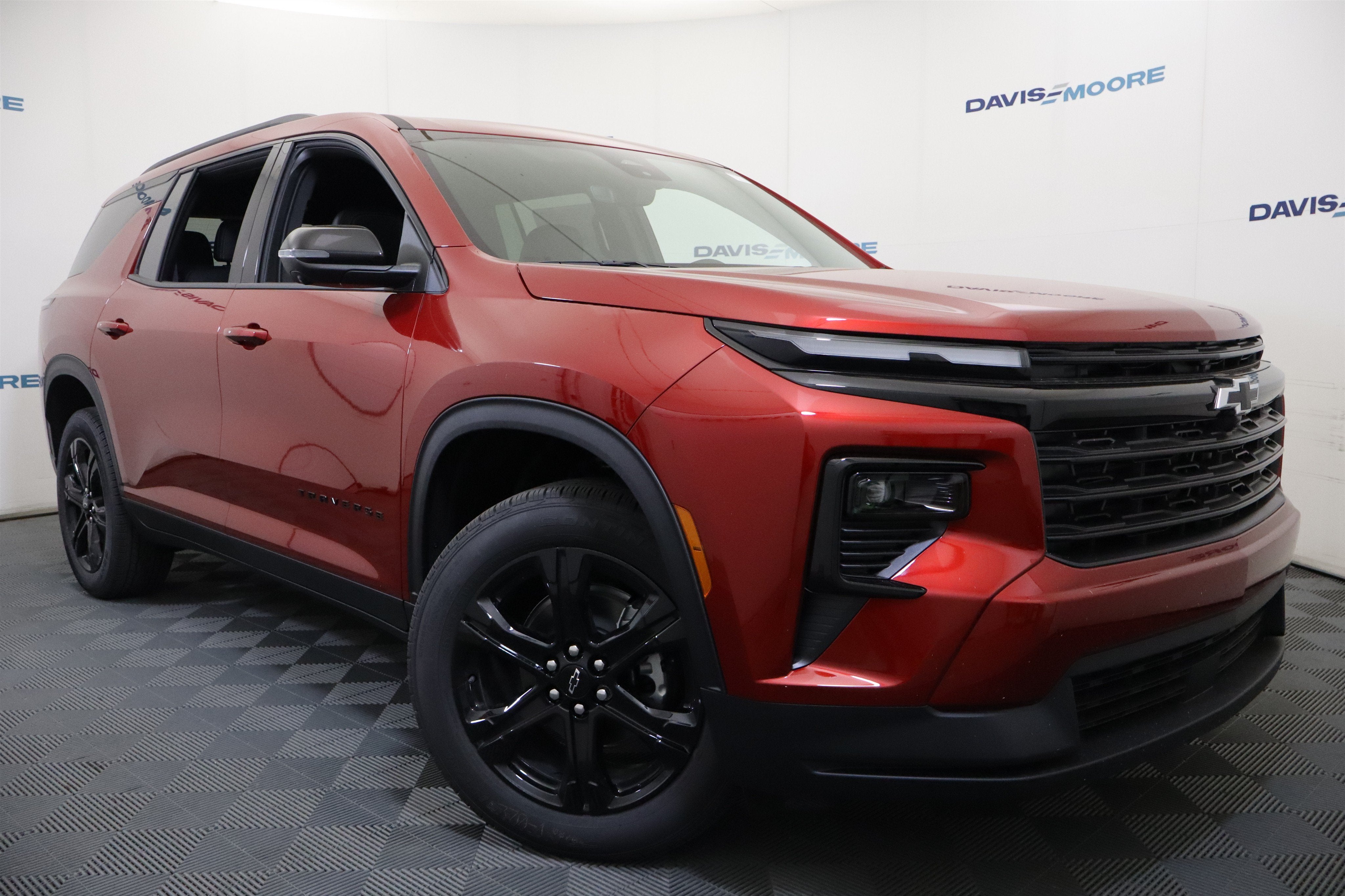 2027 Chevrolet Traverse FWD LT