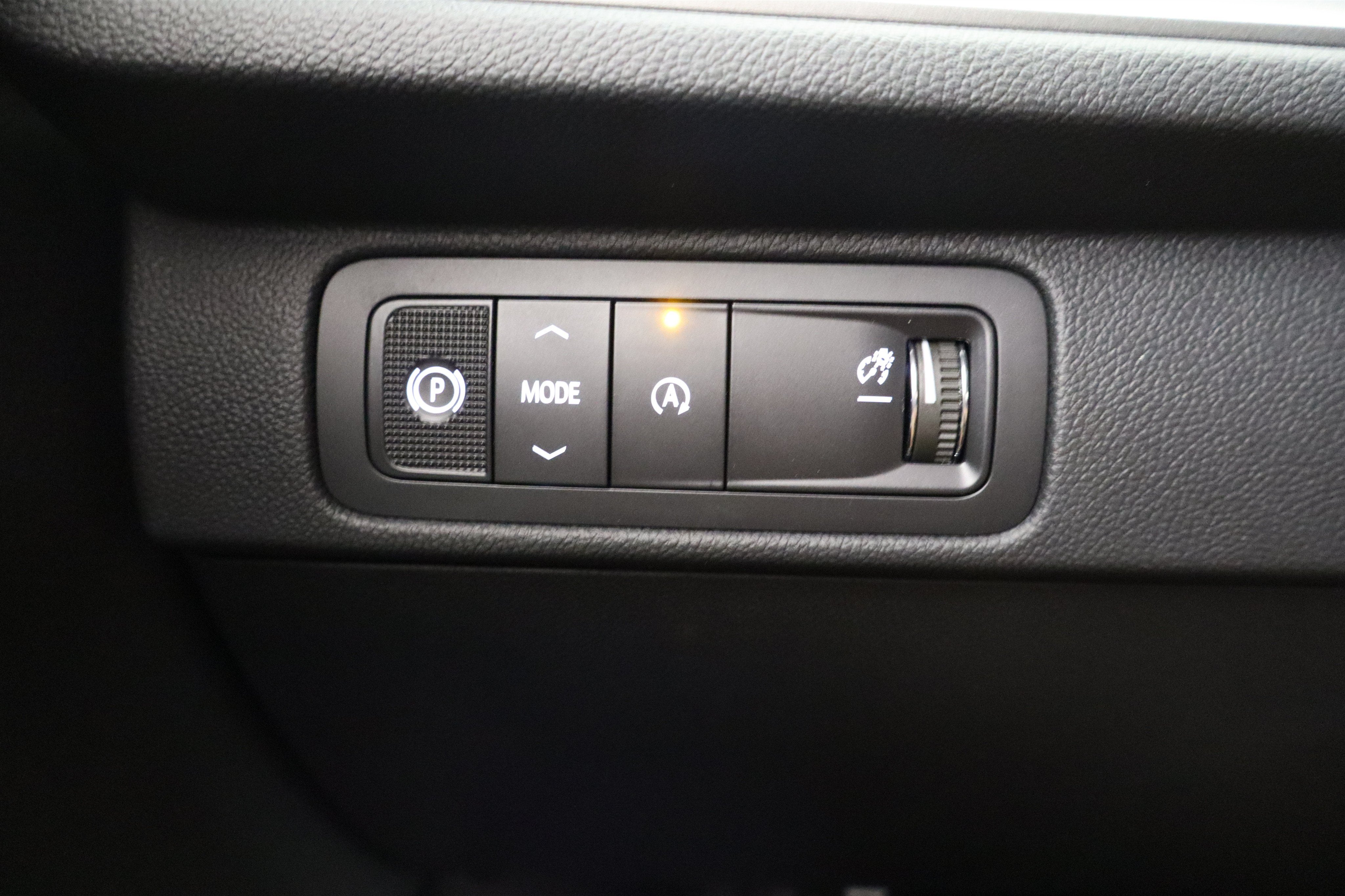 2027 Chevrolet Traverse FWD LT