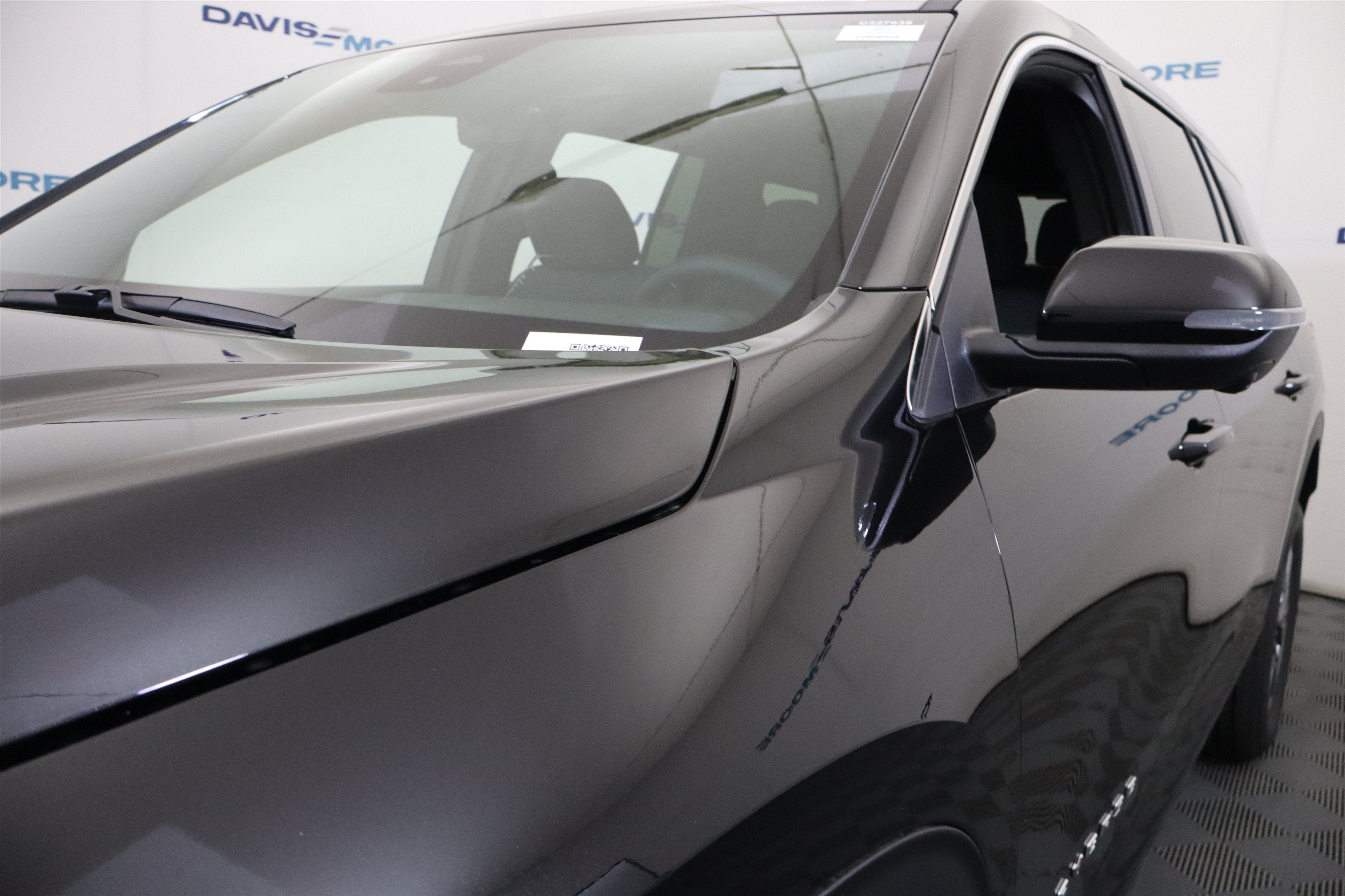 2027 Chevrolet Traverse FWD LT
