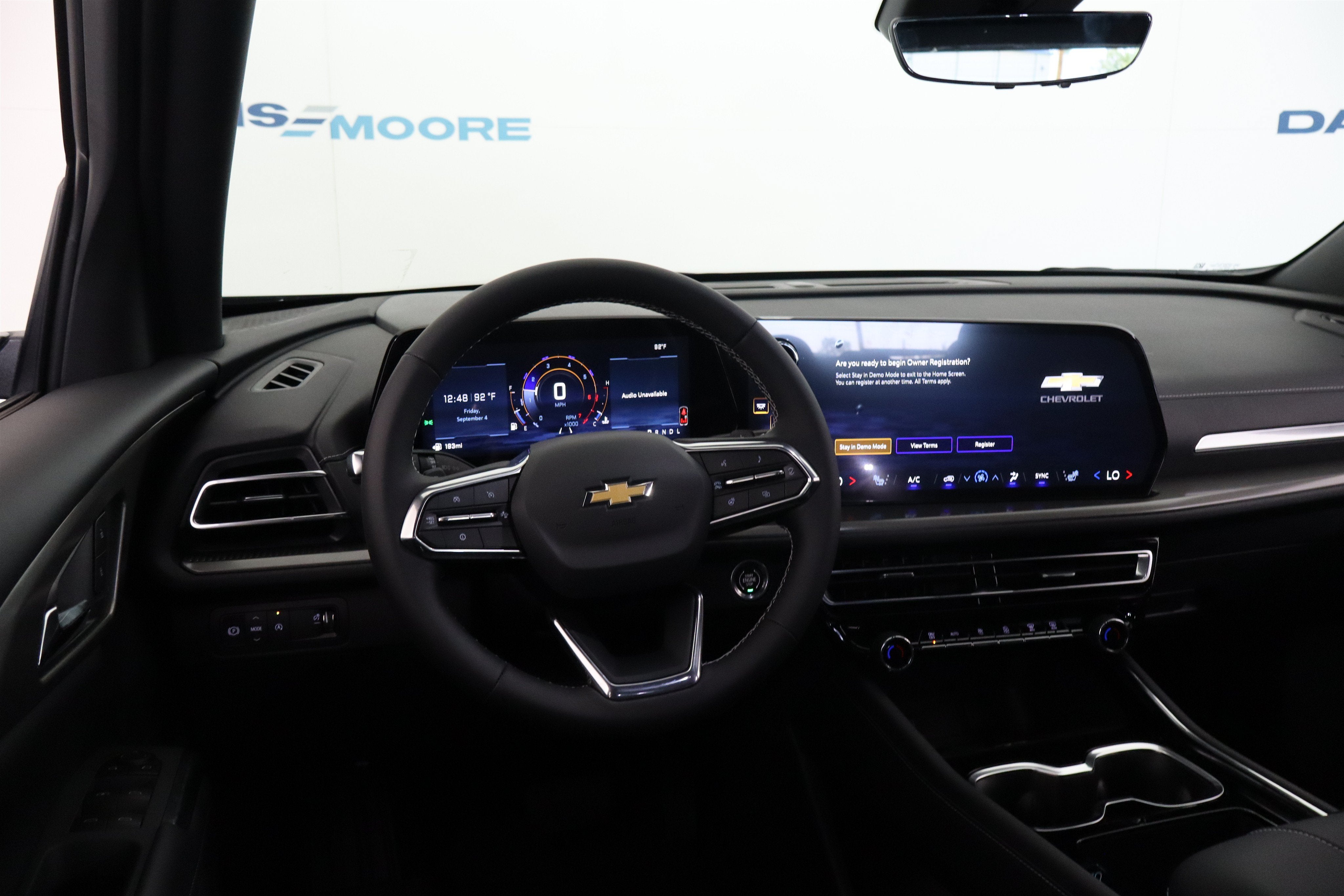 2027 Chevrolet Traverse FWD LT