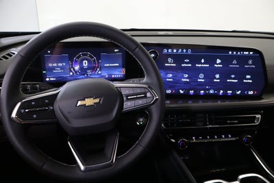 2027 Chevrolet Traverse FWD LT