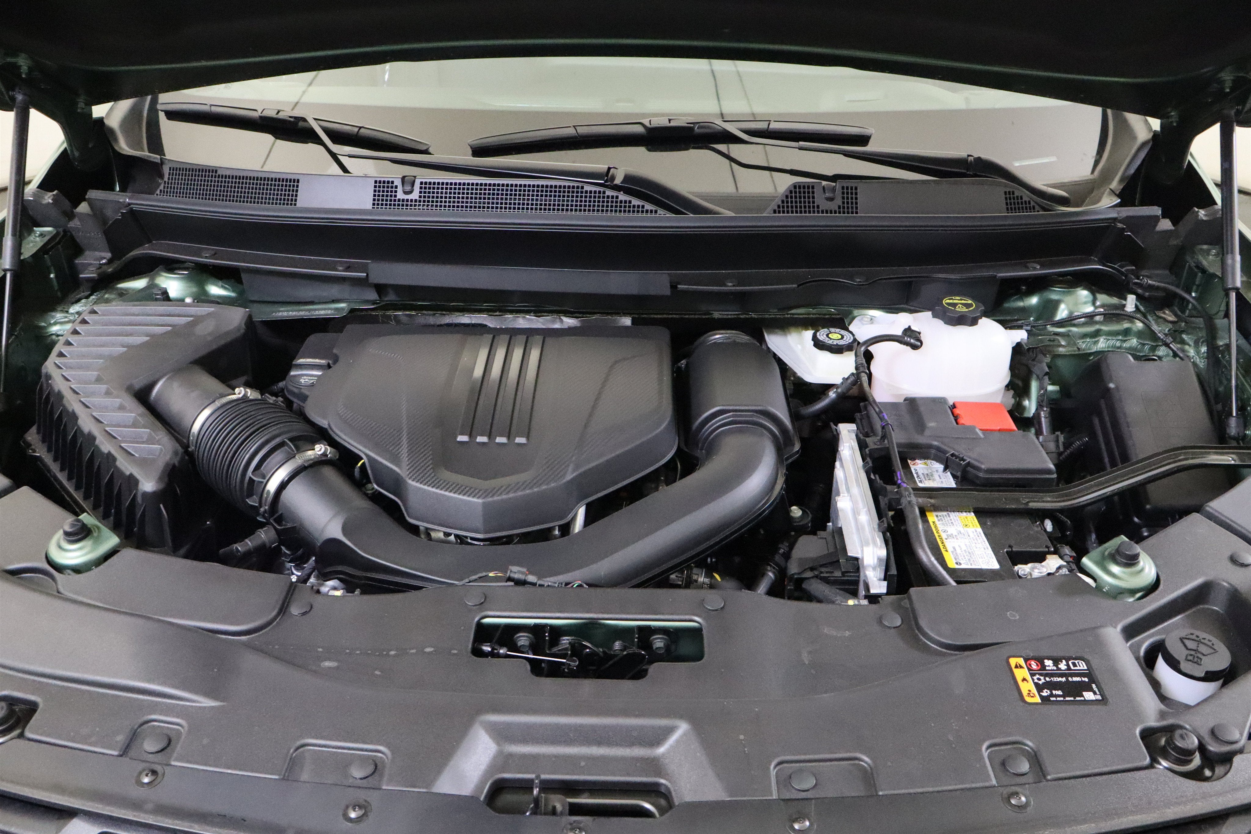 2027 Chevrolet Traverse FWD LT