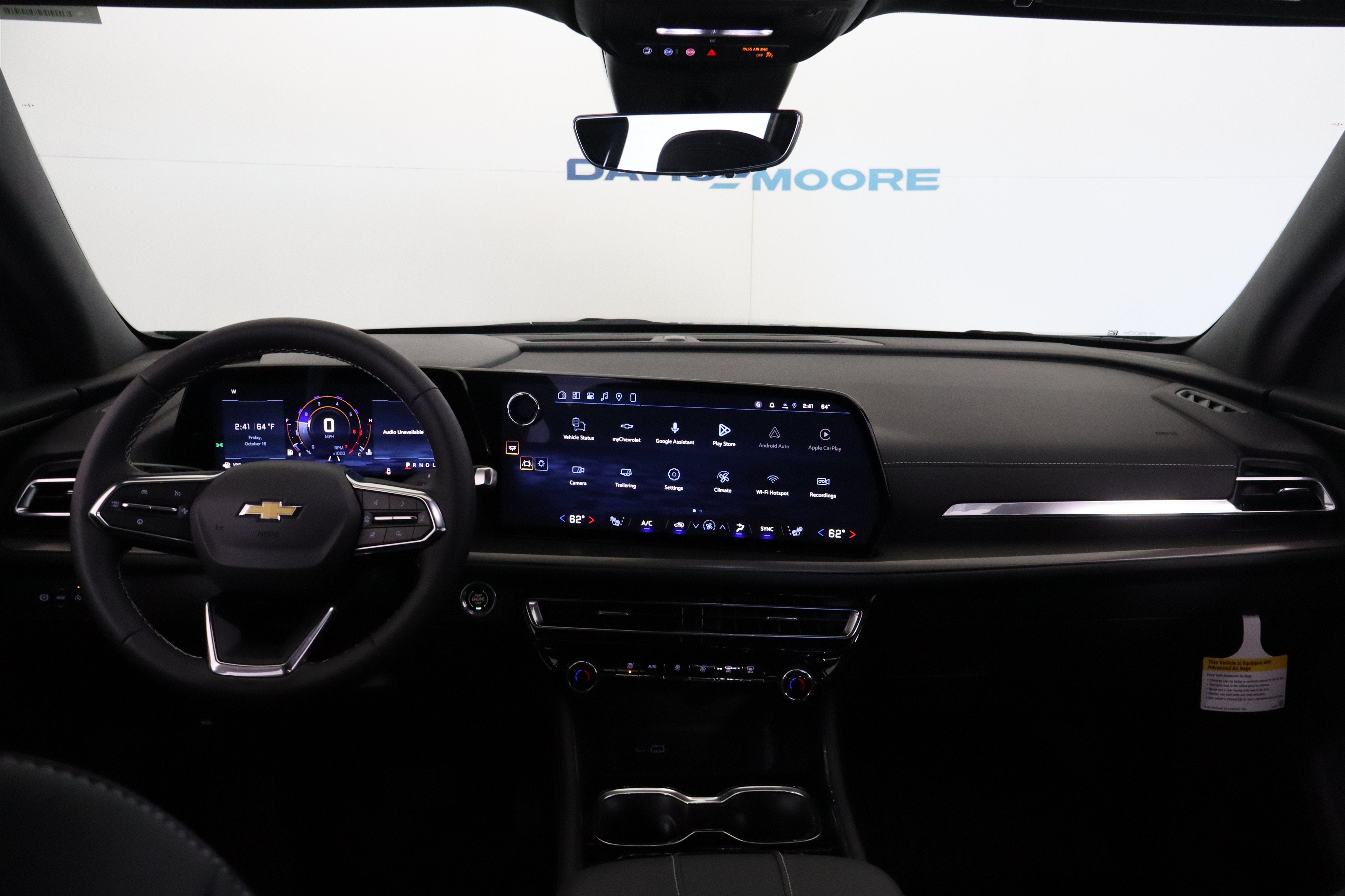 2027 Chevrolet Traverse FWD LT