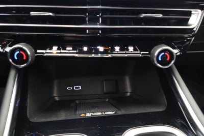 2027 Chevrolet Traverse FWD LT