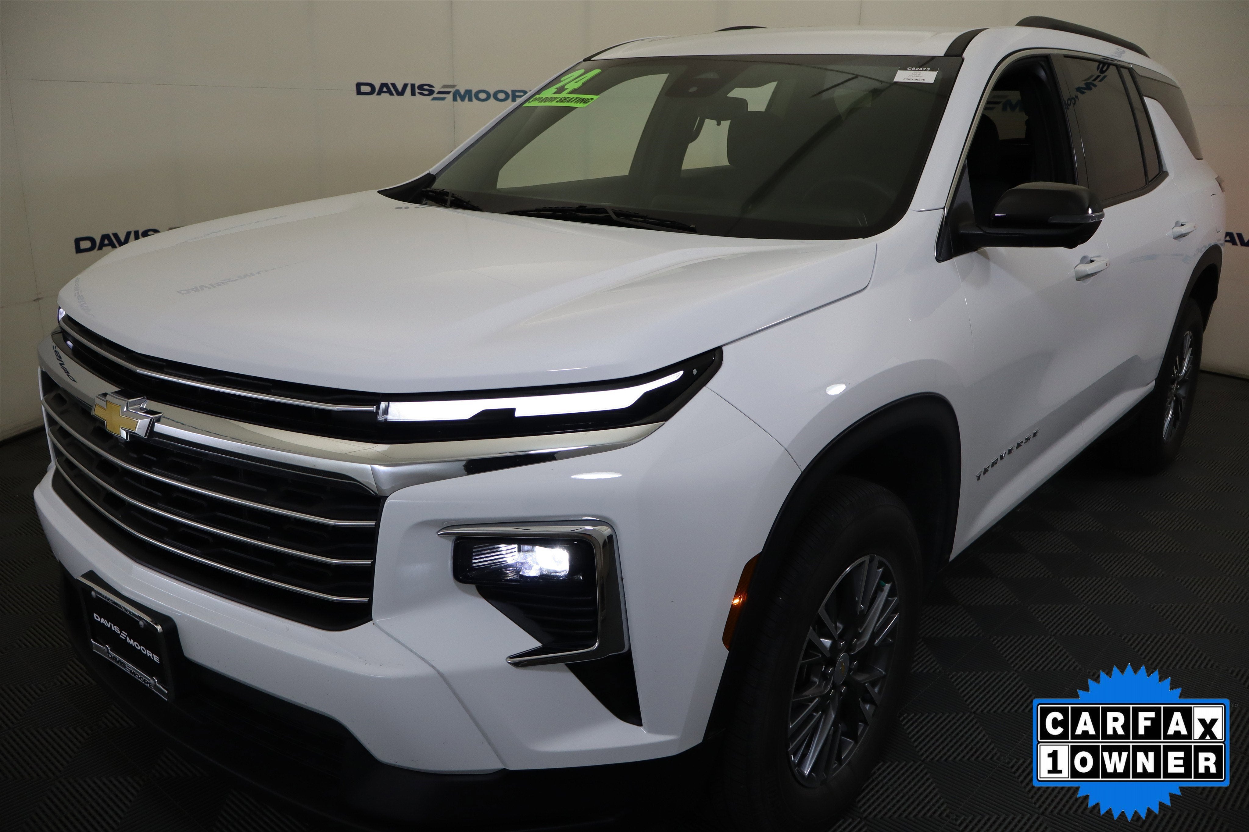 2024 Chevrolet Traverse FWD LT