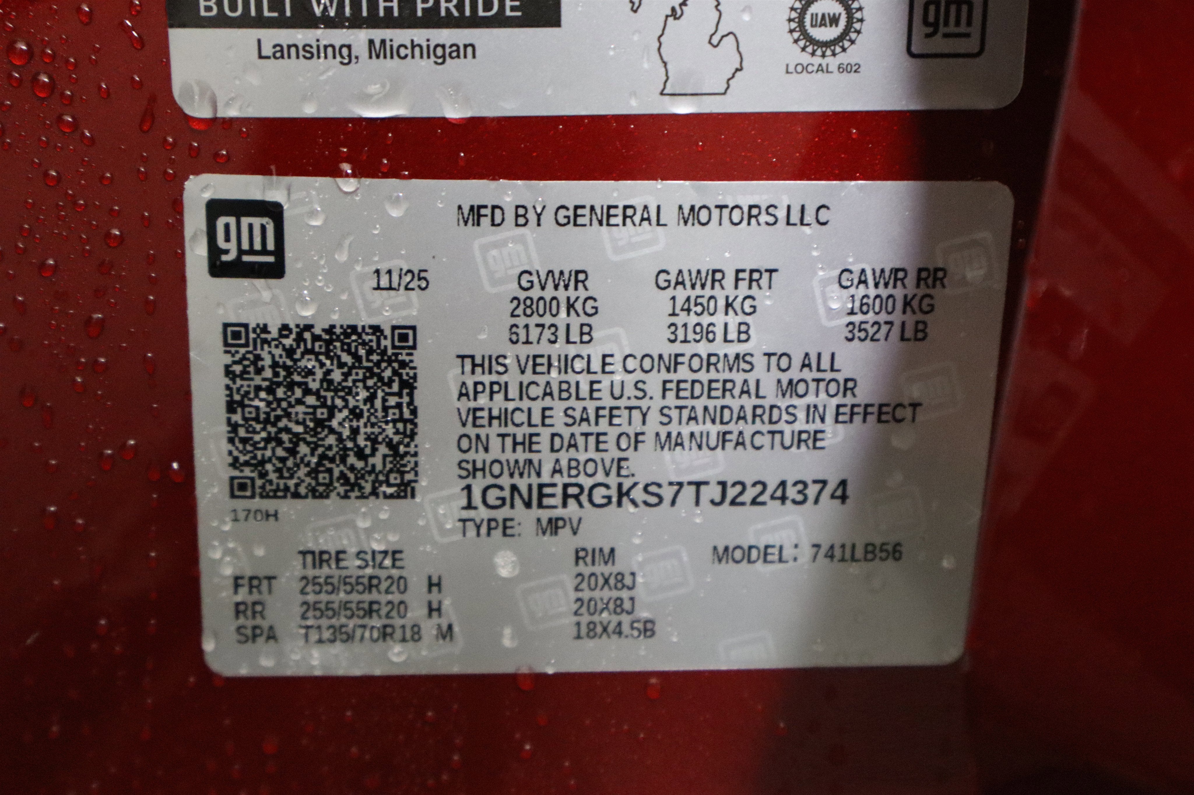 2026 Chevrolet Traverse FWD LT