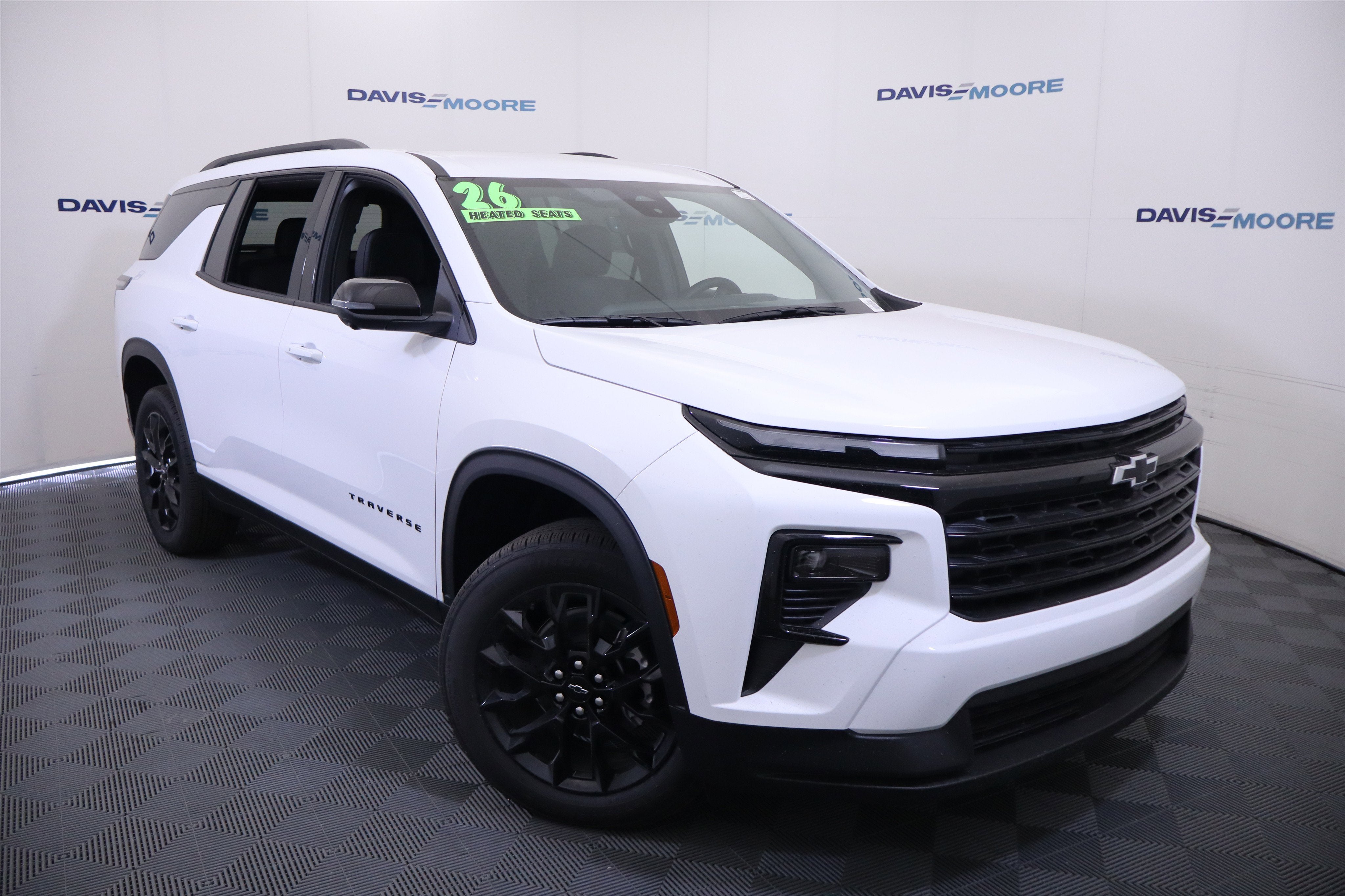 2026 Chevrolet Traverse FWD LT