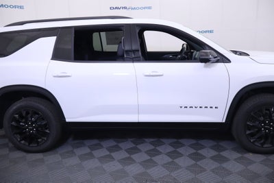 2026 Chevrolet Traverse FWD LT