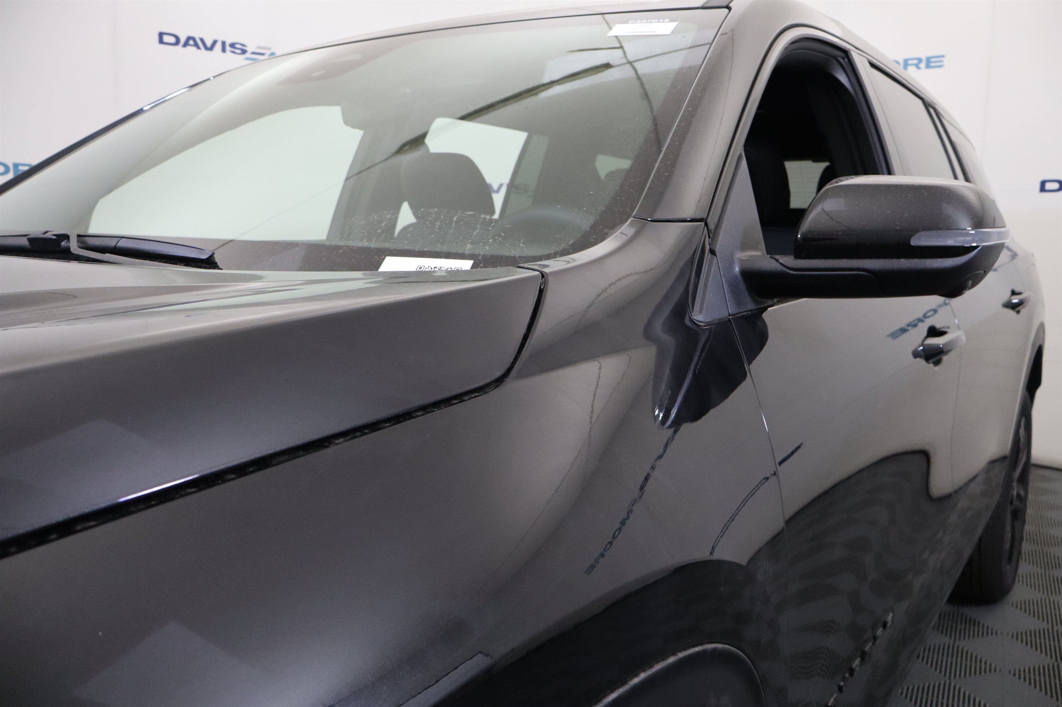 2027 Chevrolet Traverse FWD LT