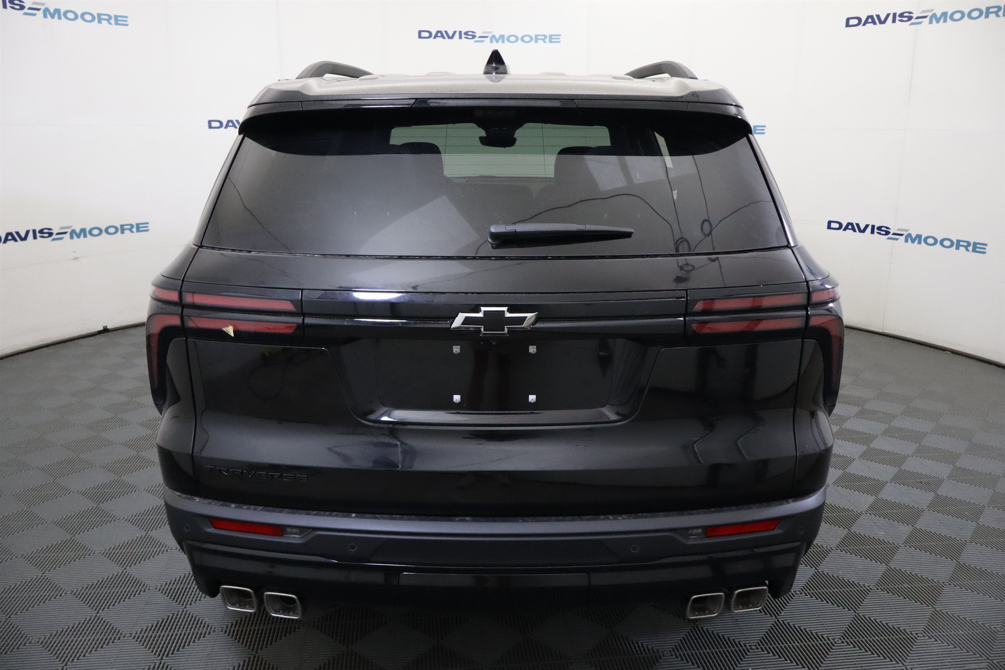 2027 Chevrolet Traverse FWD LT