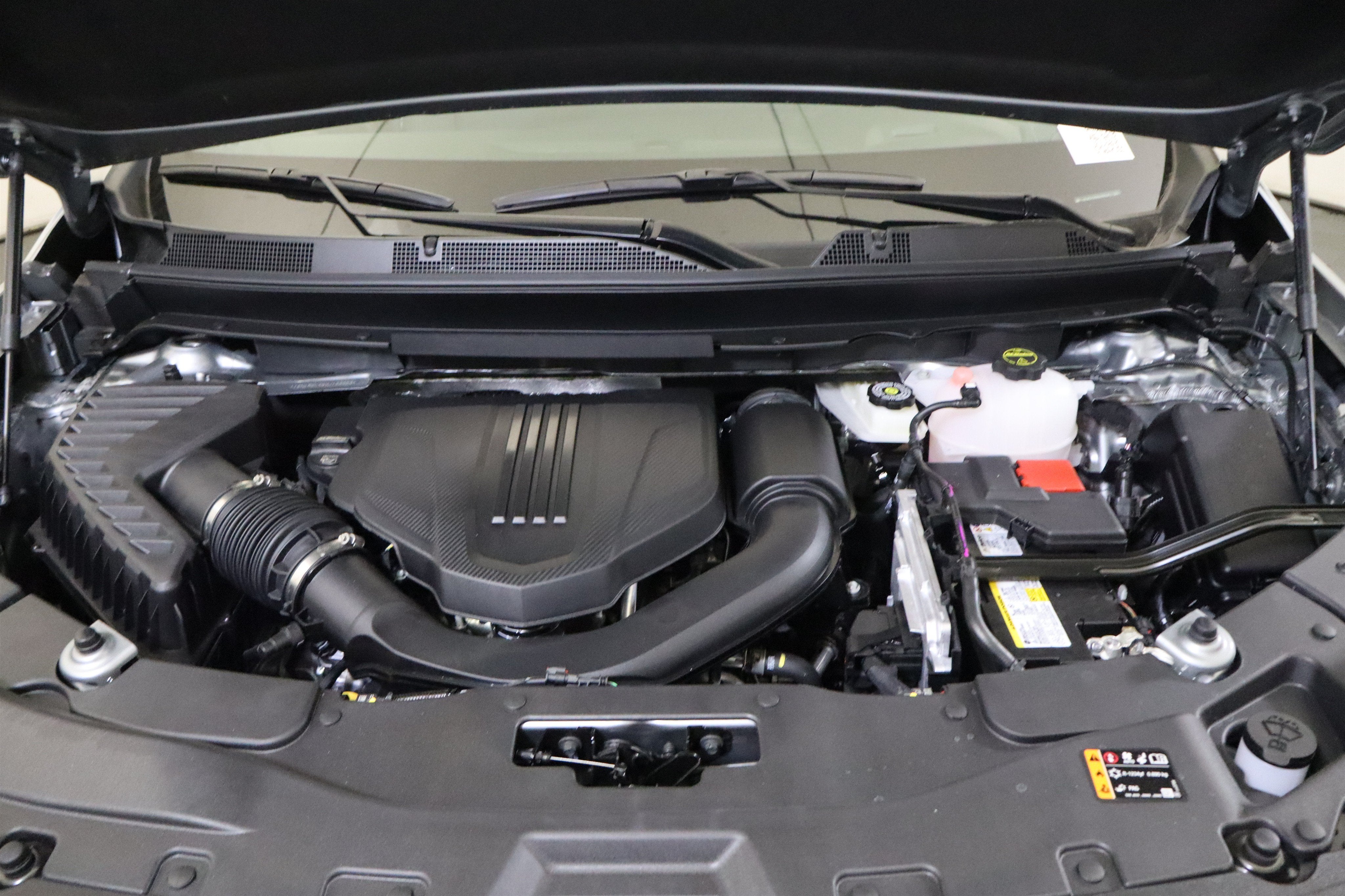 2027 Chevrolet Traverse FWD LT