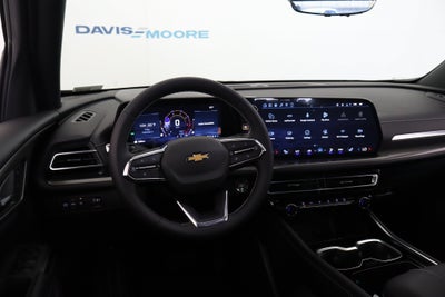 2027 Chevrolet Traverse FWD LT