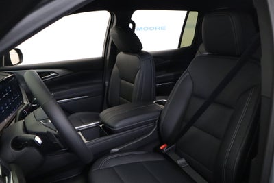 2027 Chevrolet Traverse FWD LT