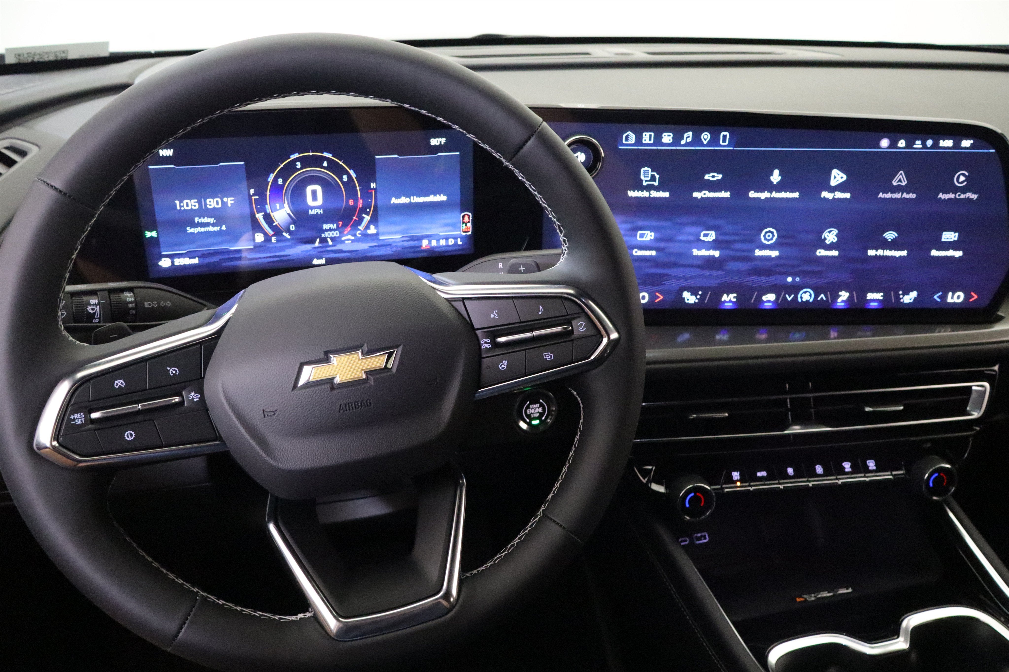 2027 Chevrolet Traverse FWD LT