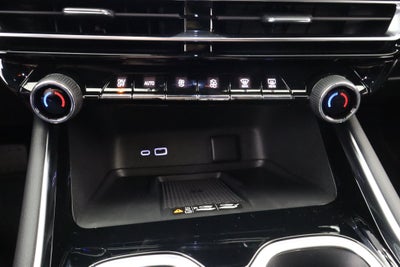 2027 Chevrolet Traverse FWD LT