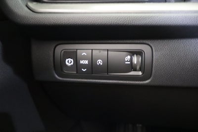 2027 Chevrolet Traverse FWD LT
