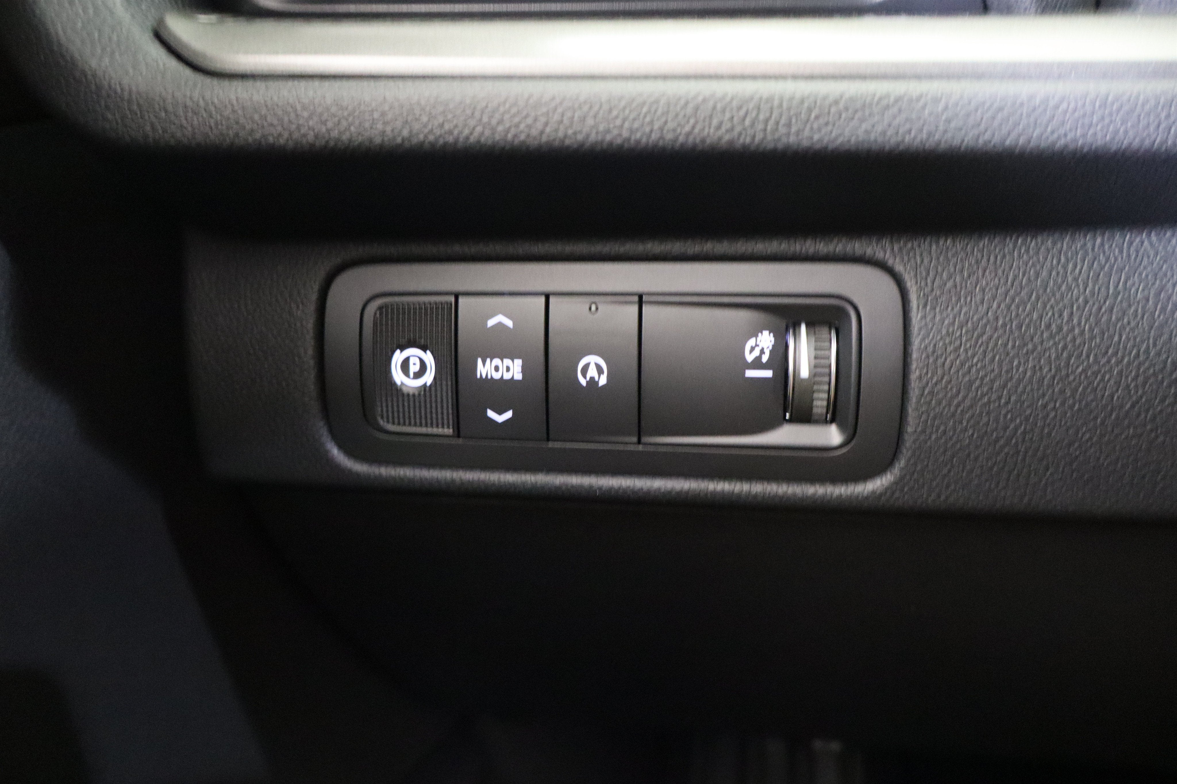 2027 Chevrolet Traverse FWD LT