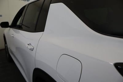 2027 Chevrolet Traverse FWD LT
