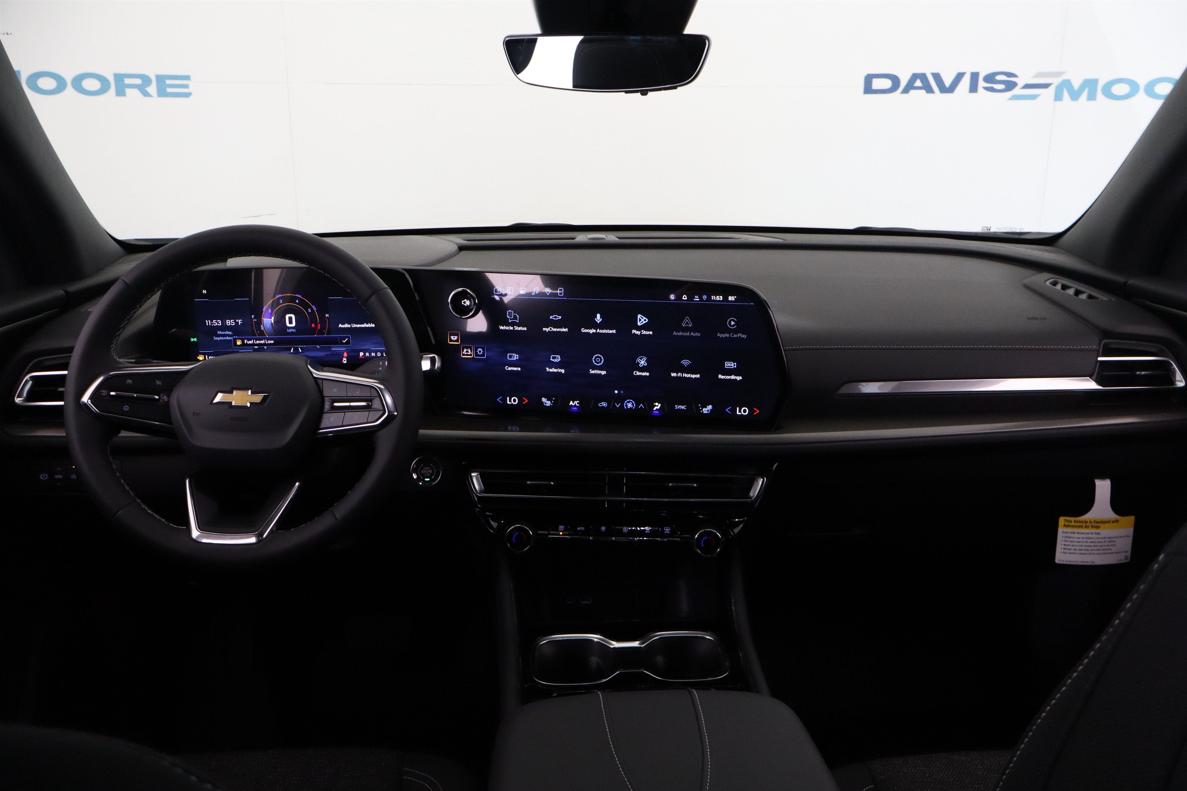 2027 Chevrolet Traverse FWD LT