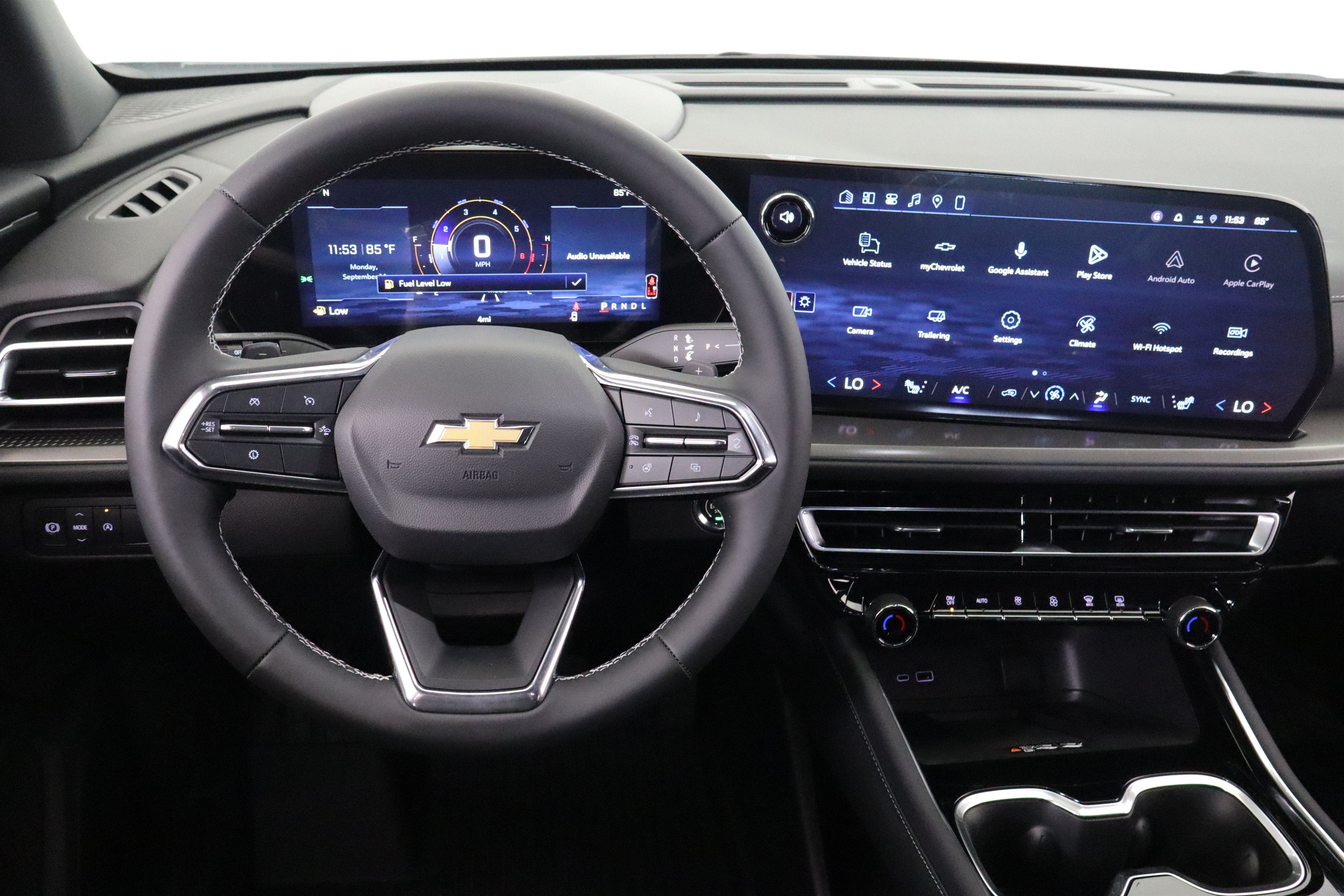 2027 Chevrolet Traverse FWD LT