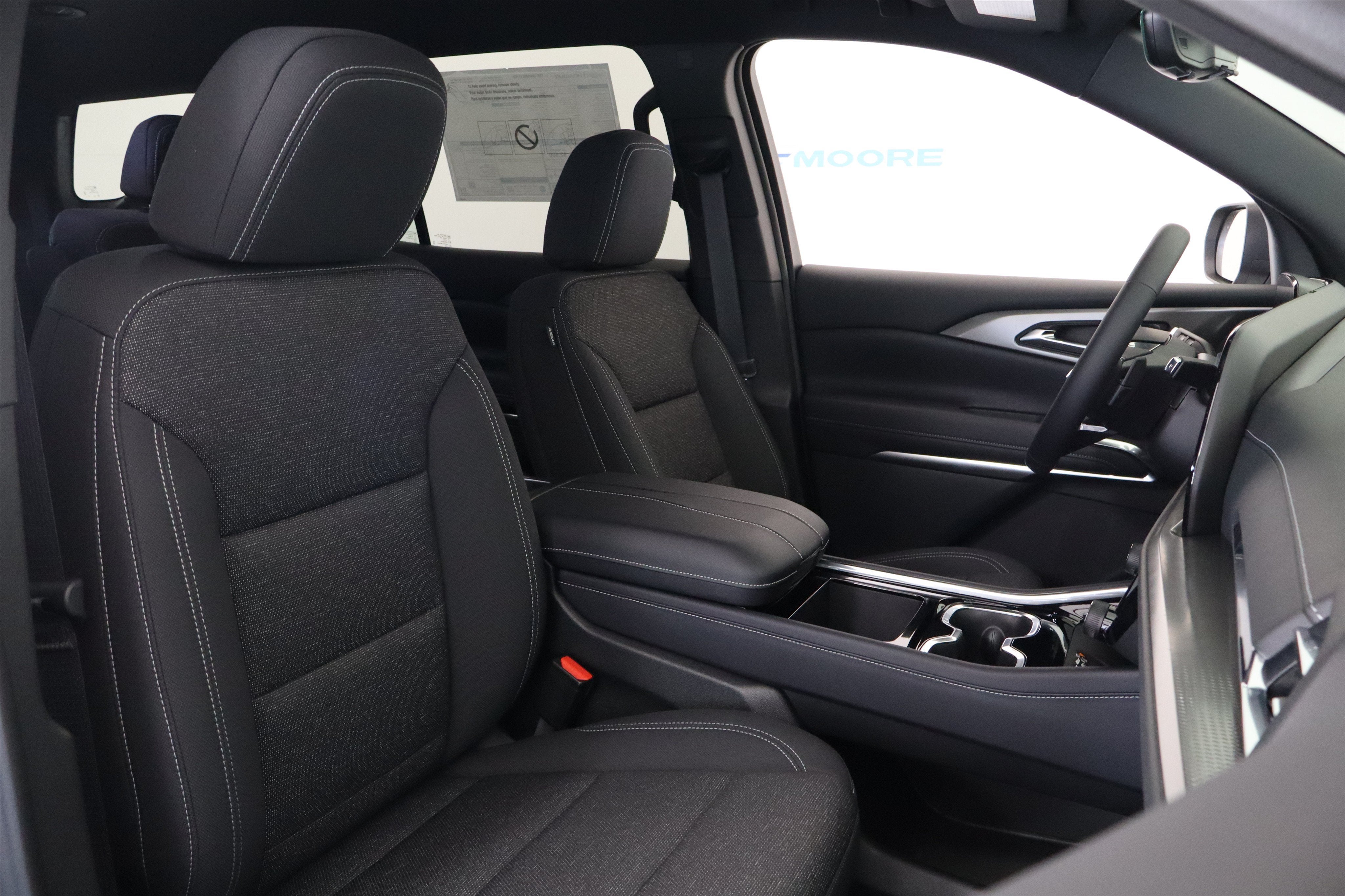 2027 Chevrolet Traverse FWD LT