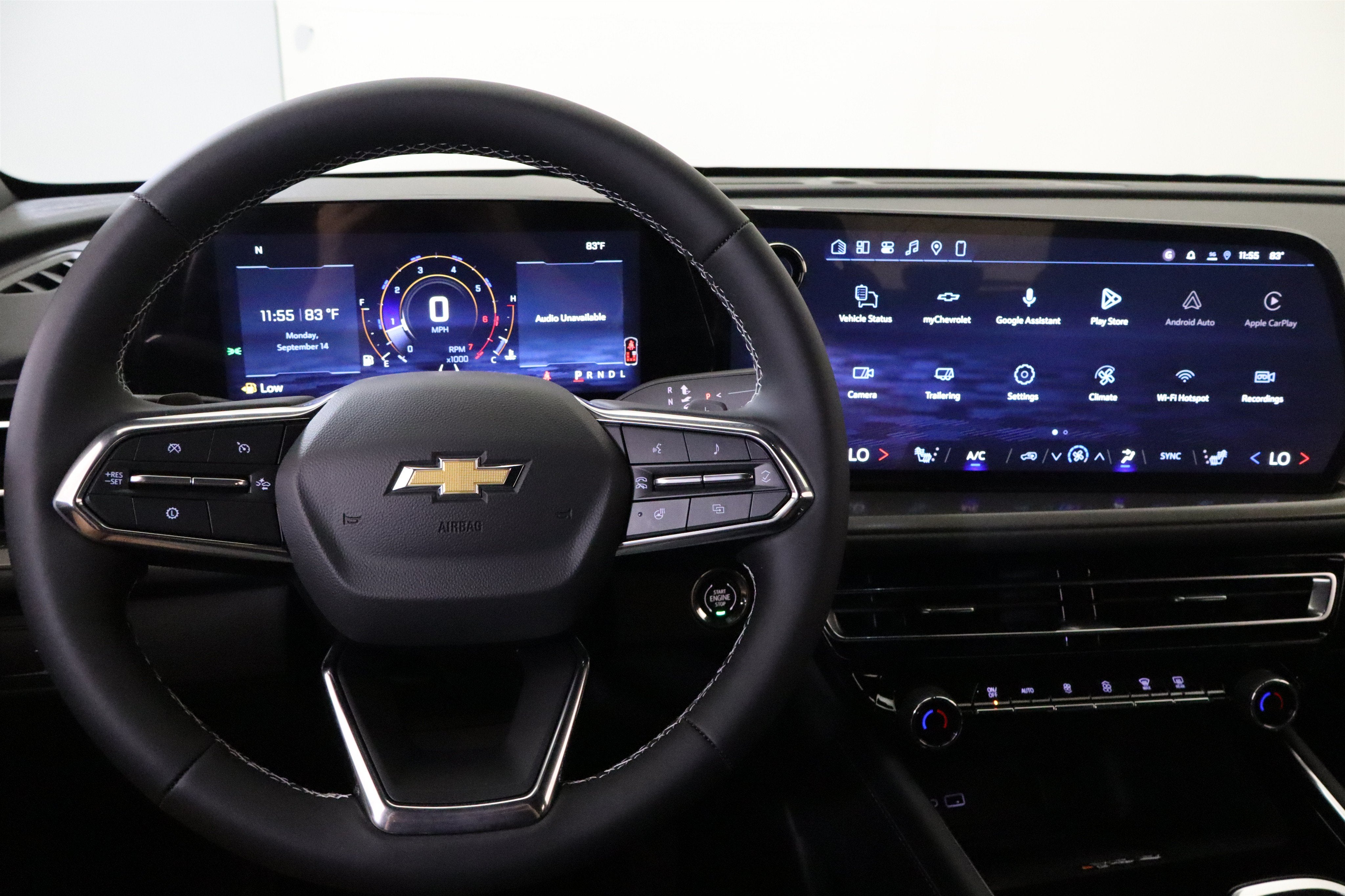 2027 Chevrolet Traverse FWD LT