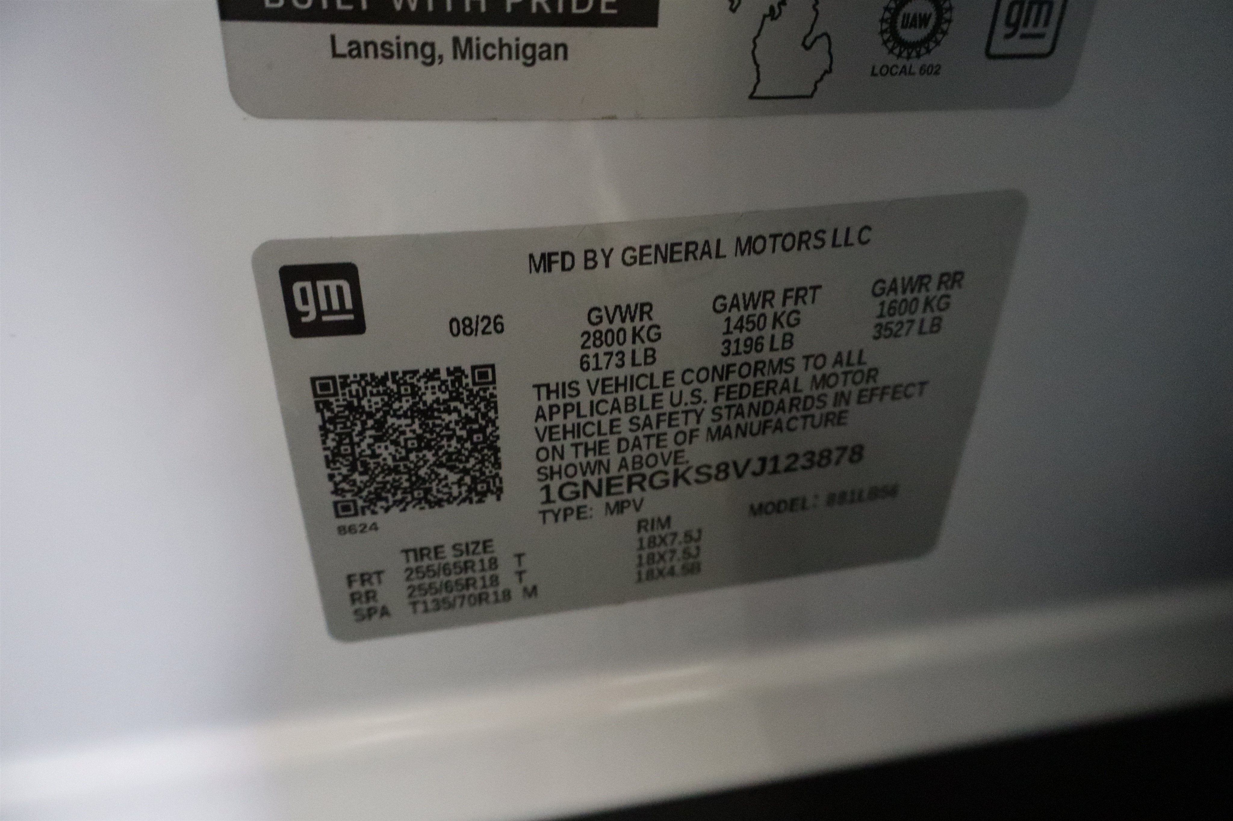 2027 Chevrolet Traverse FWD LT