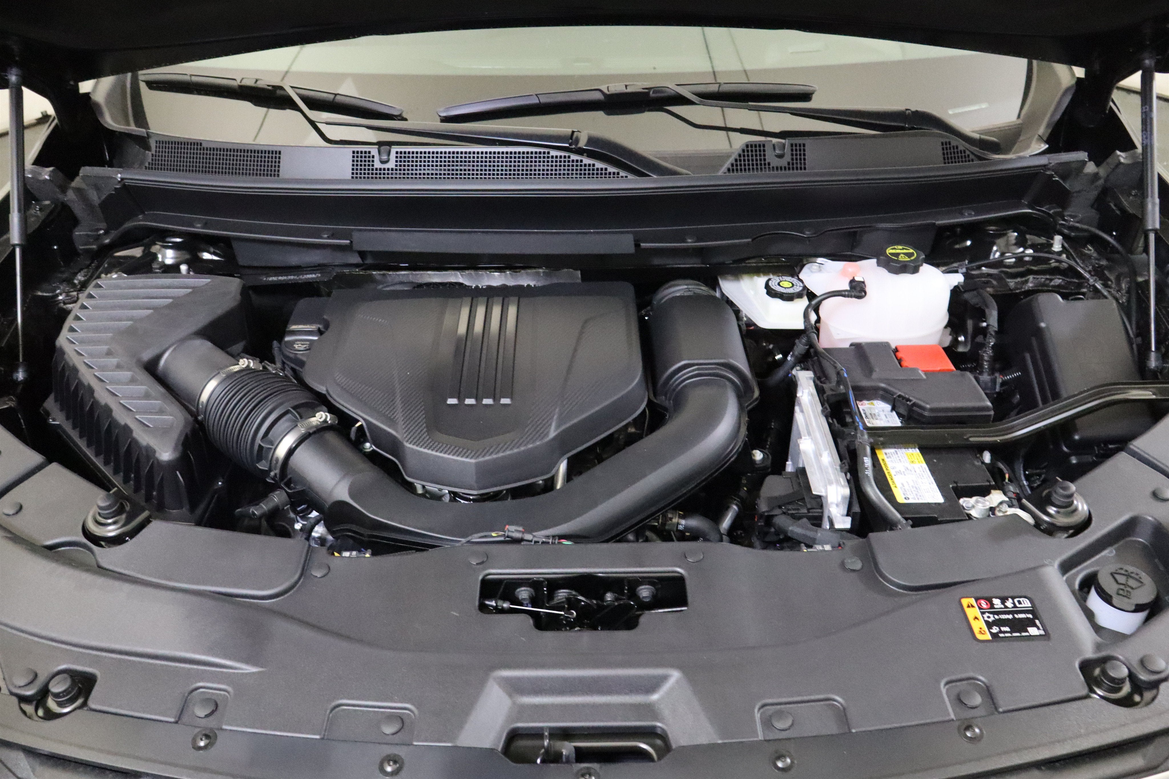 2027 Chevrolet Traverse FWD LT