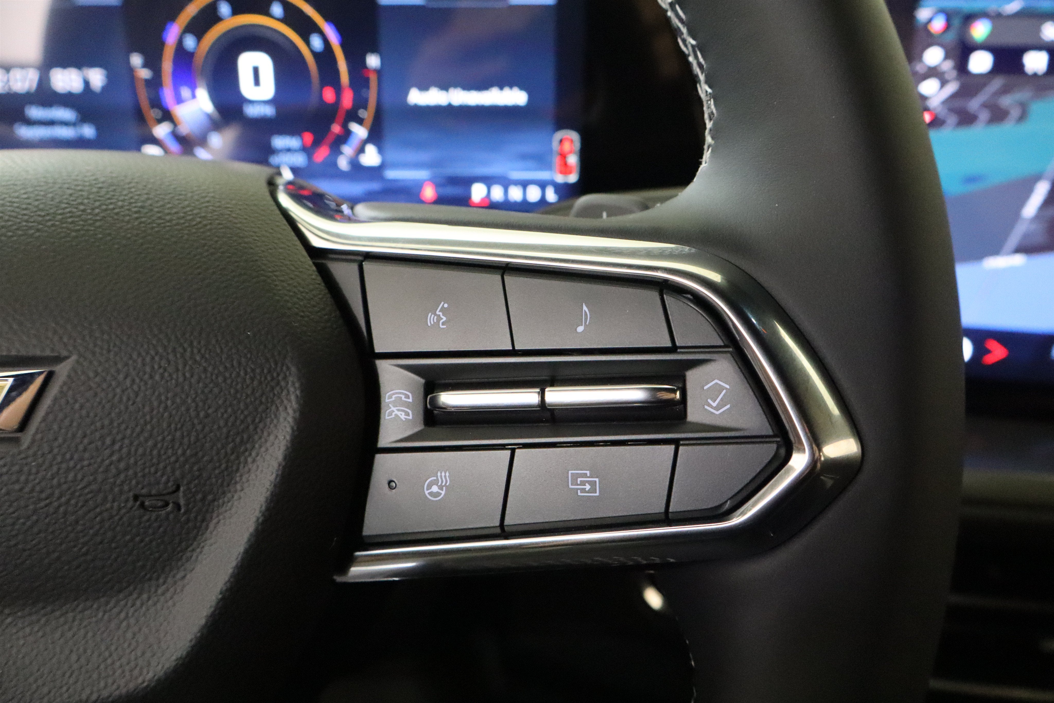 2027 Chevrolet Traverse FWD LT