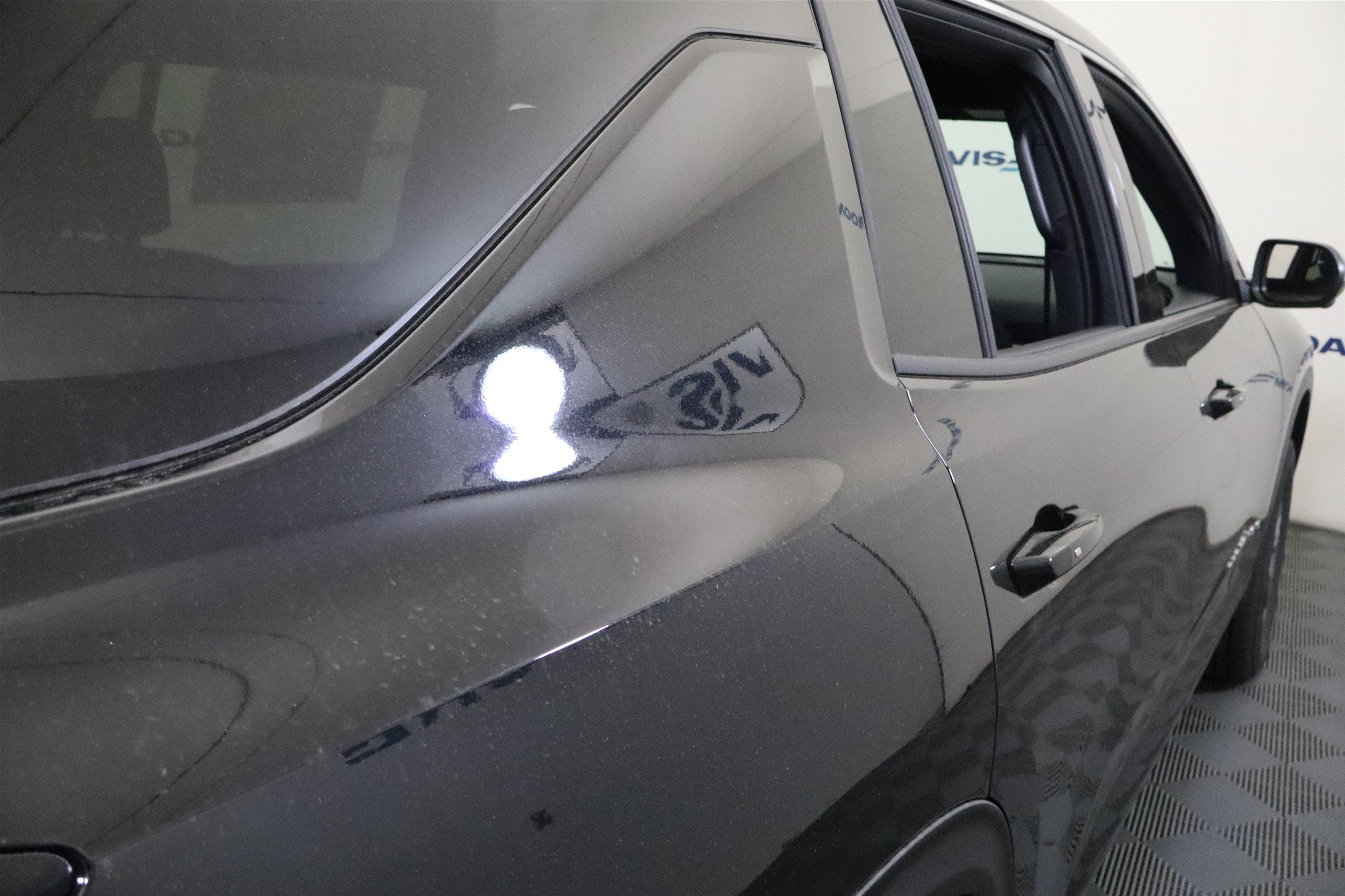 2027 Chevrolet Traverse FWD LT