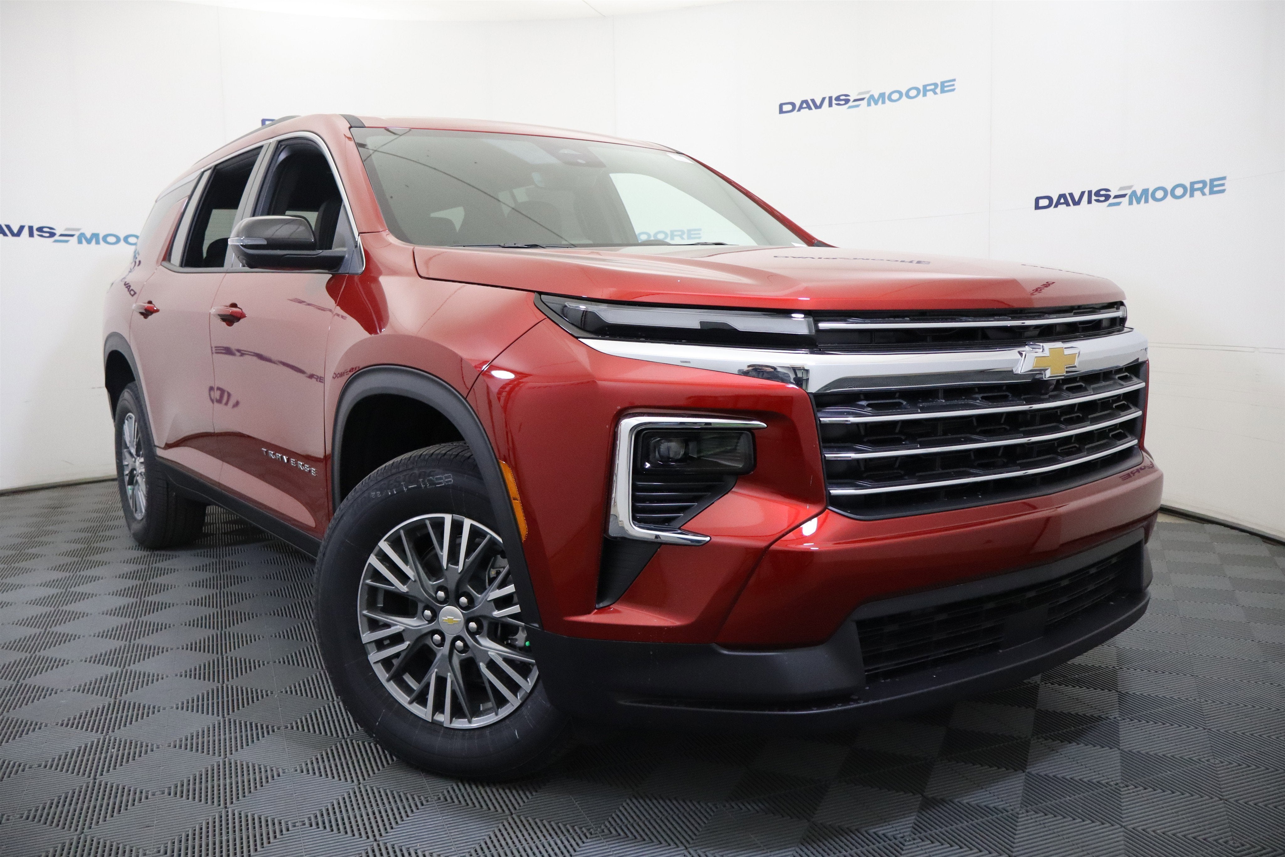 2026 Chevrolet Traverse FWD LT