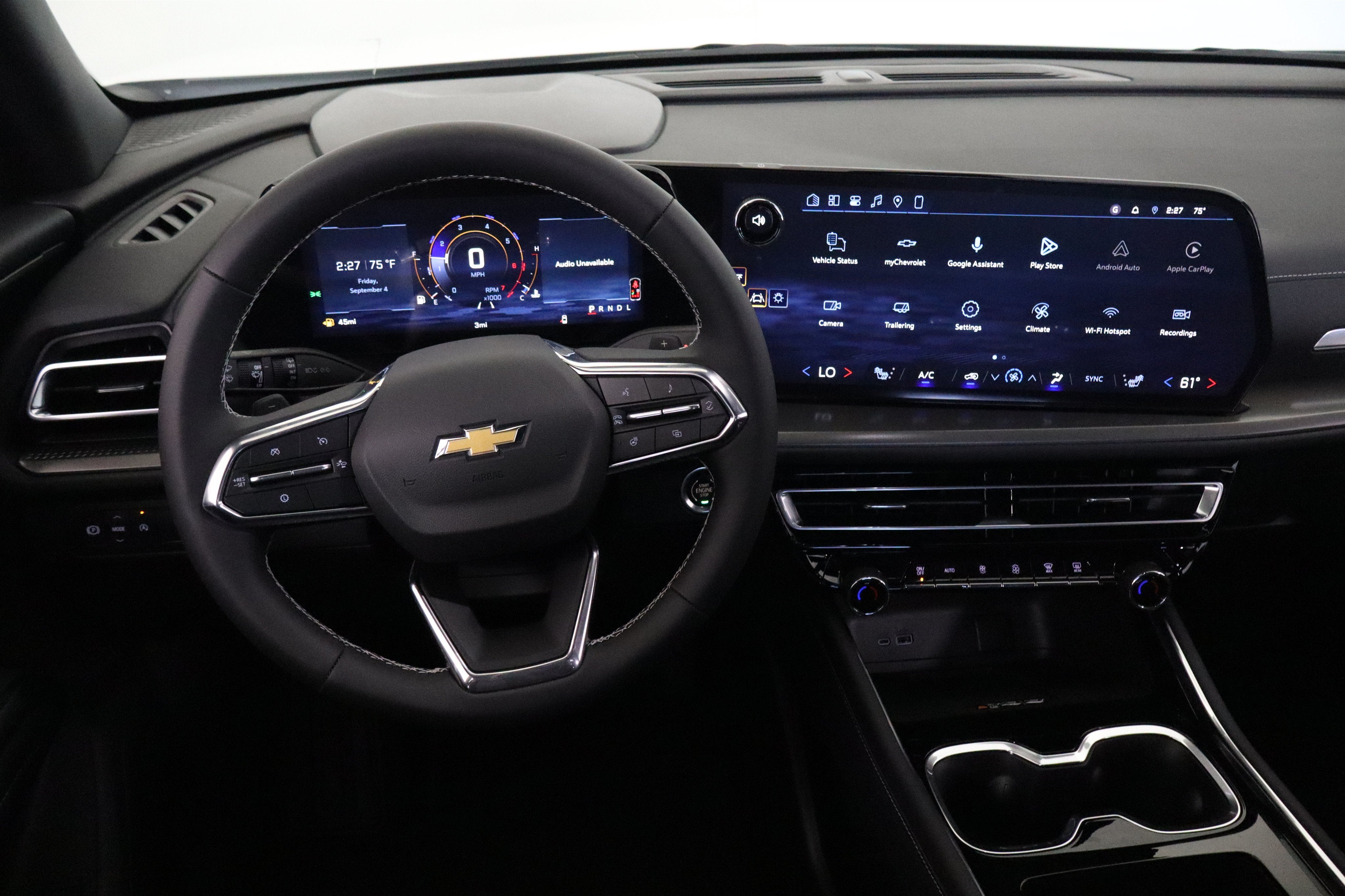 2027 Chevrolet Traverse FWD LT