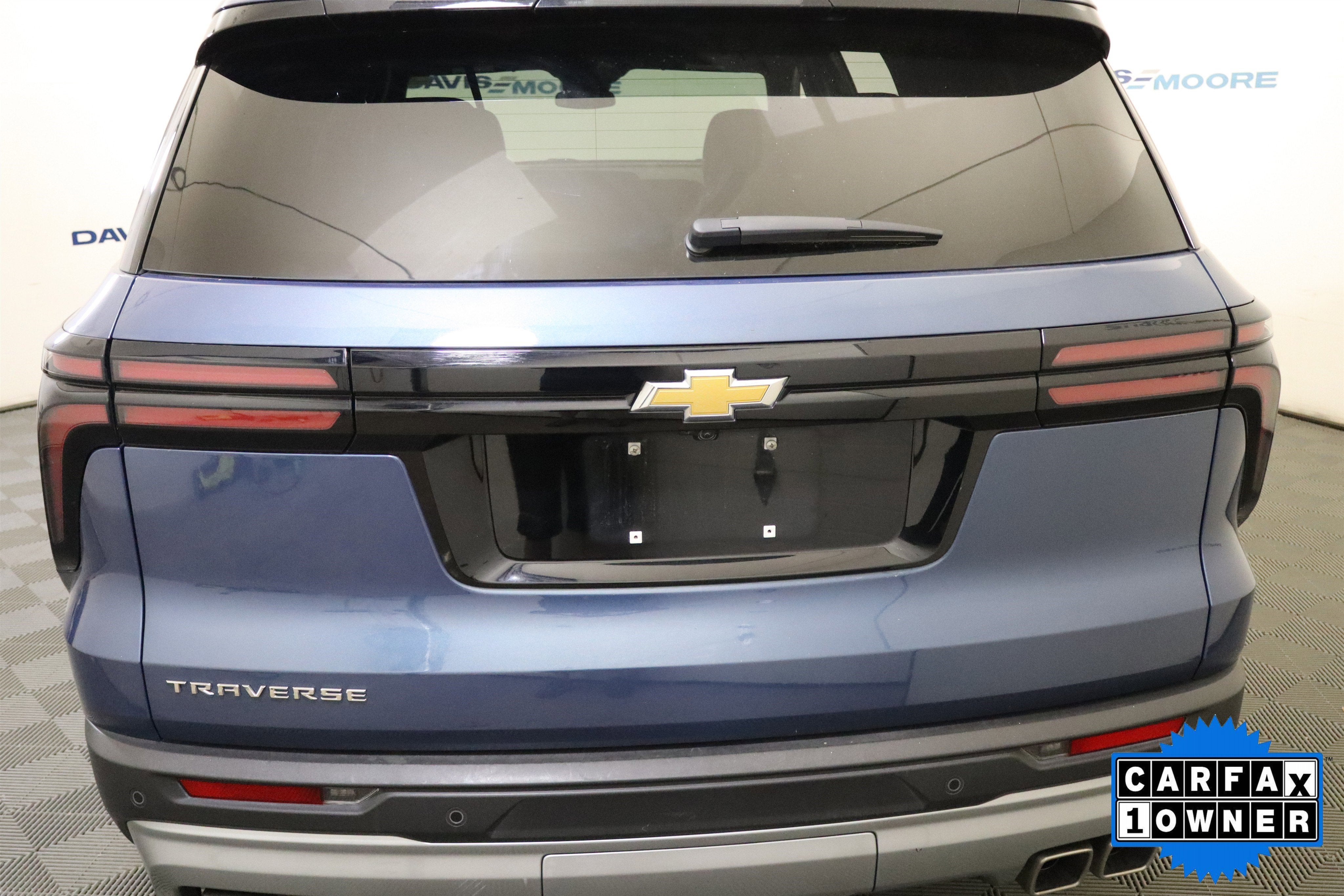 2025 Chevrolet Traverse FWD LT