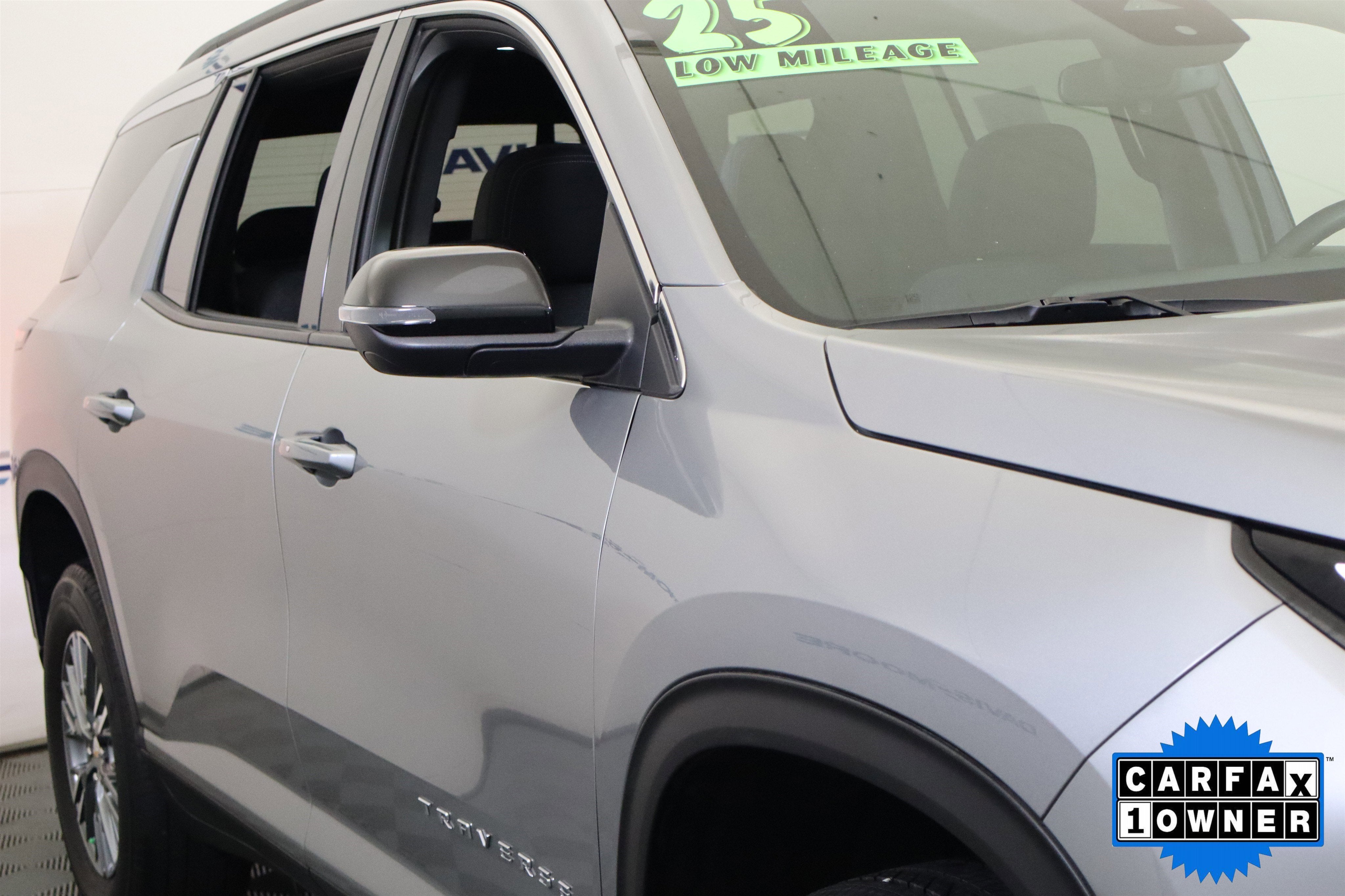 2025 Chevrolet Traverse FWD LT