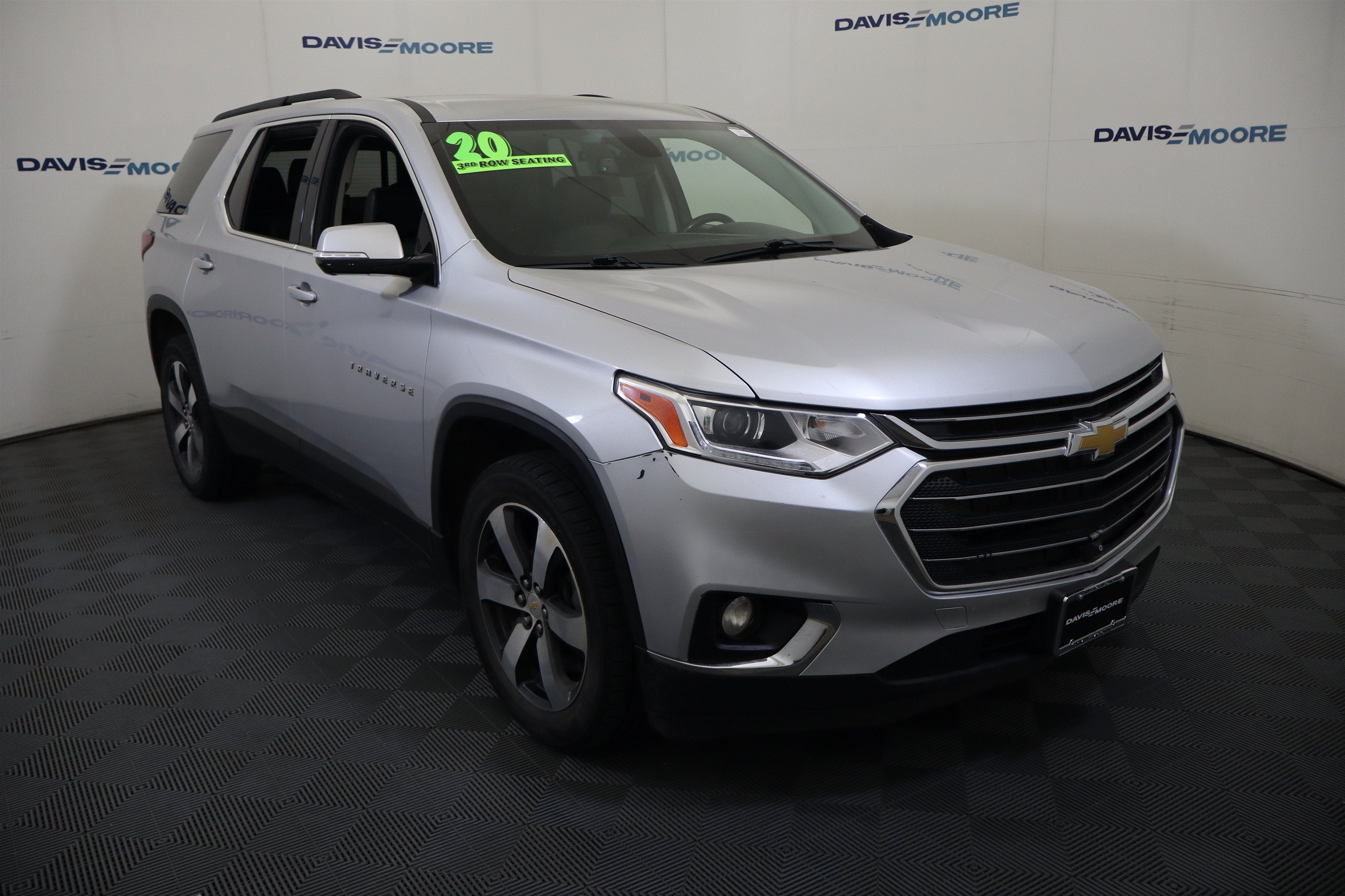2020 Chevrolet Traverse LT Leather