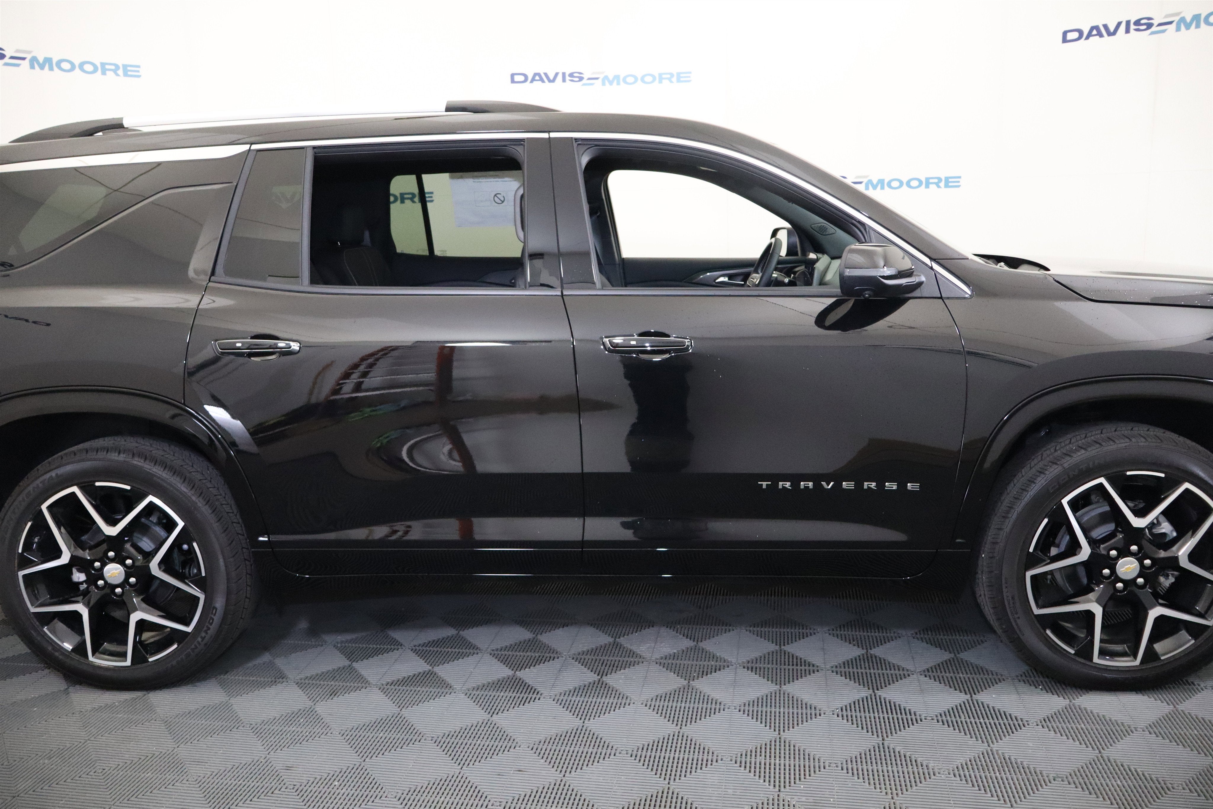 2026 Chevrolet Traverse FWD High Country