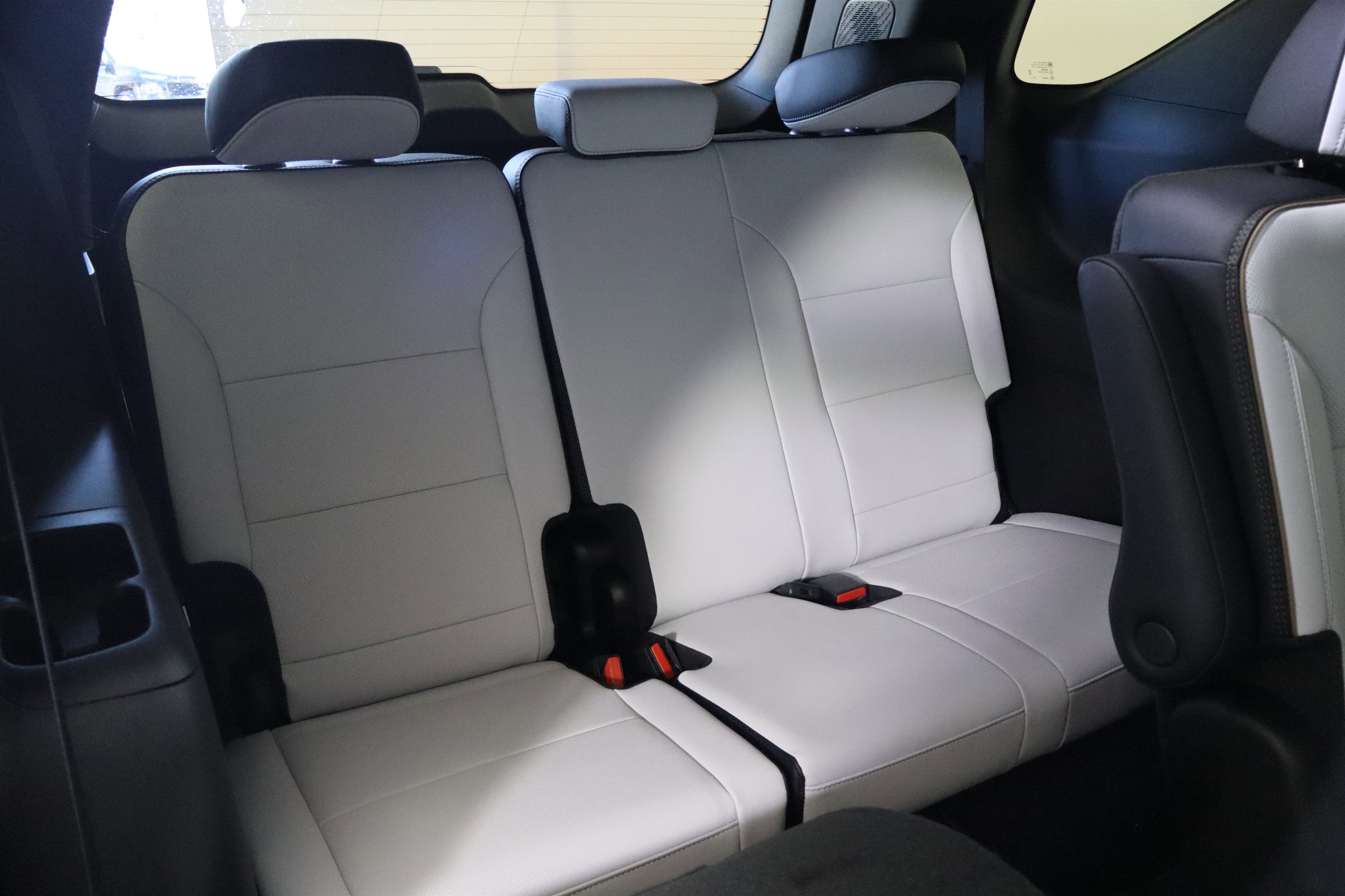 2026 Chevrolet Traverse FWD High Country