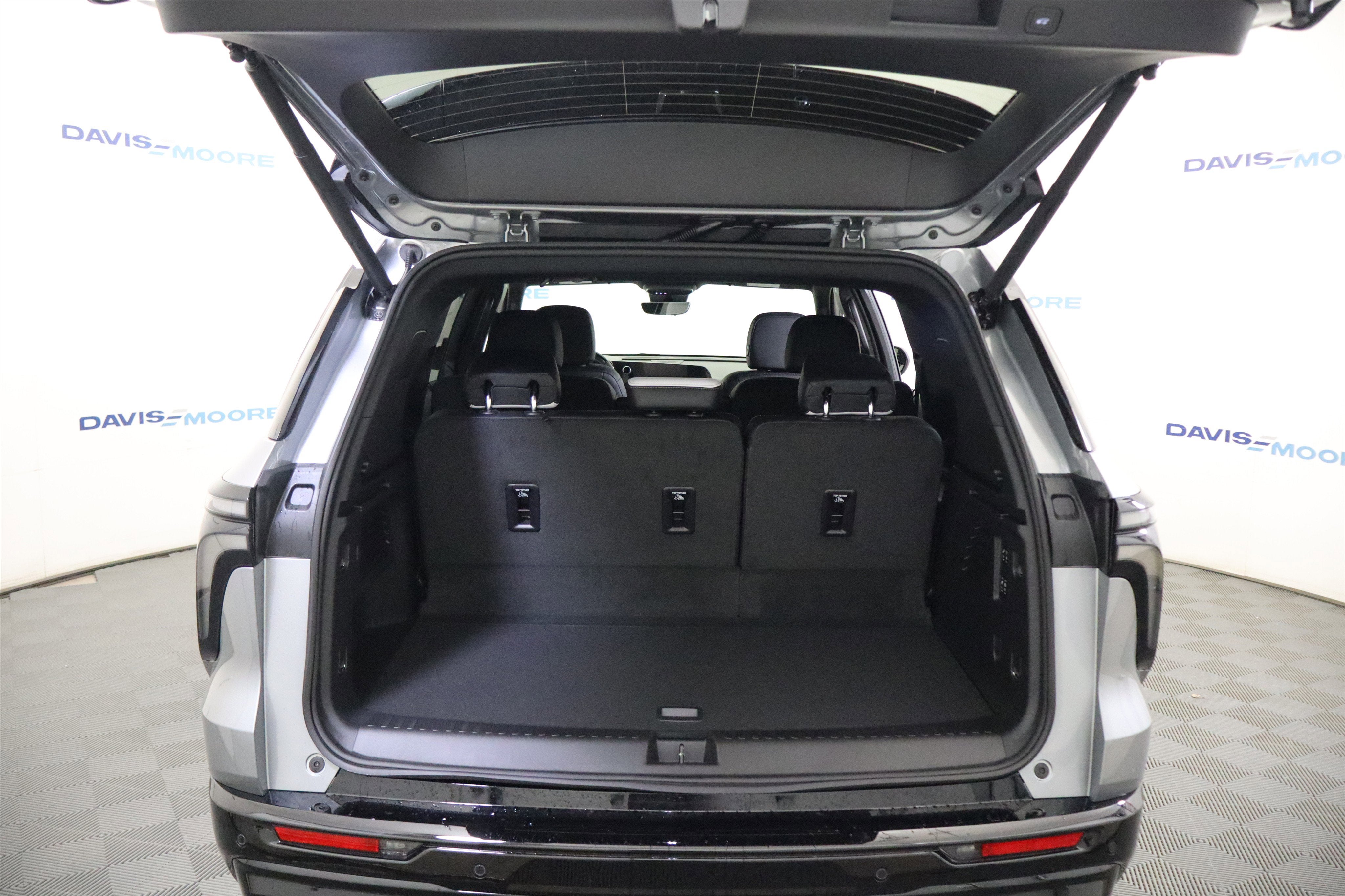 2026 Chevrolet Traverse FWD High Country