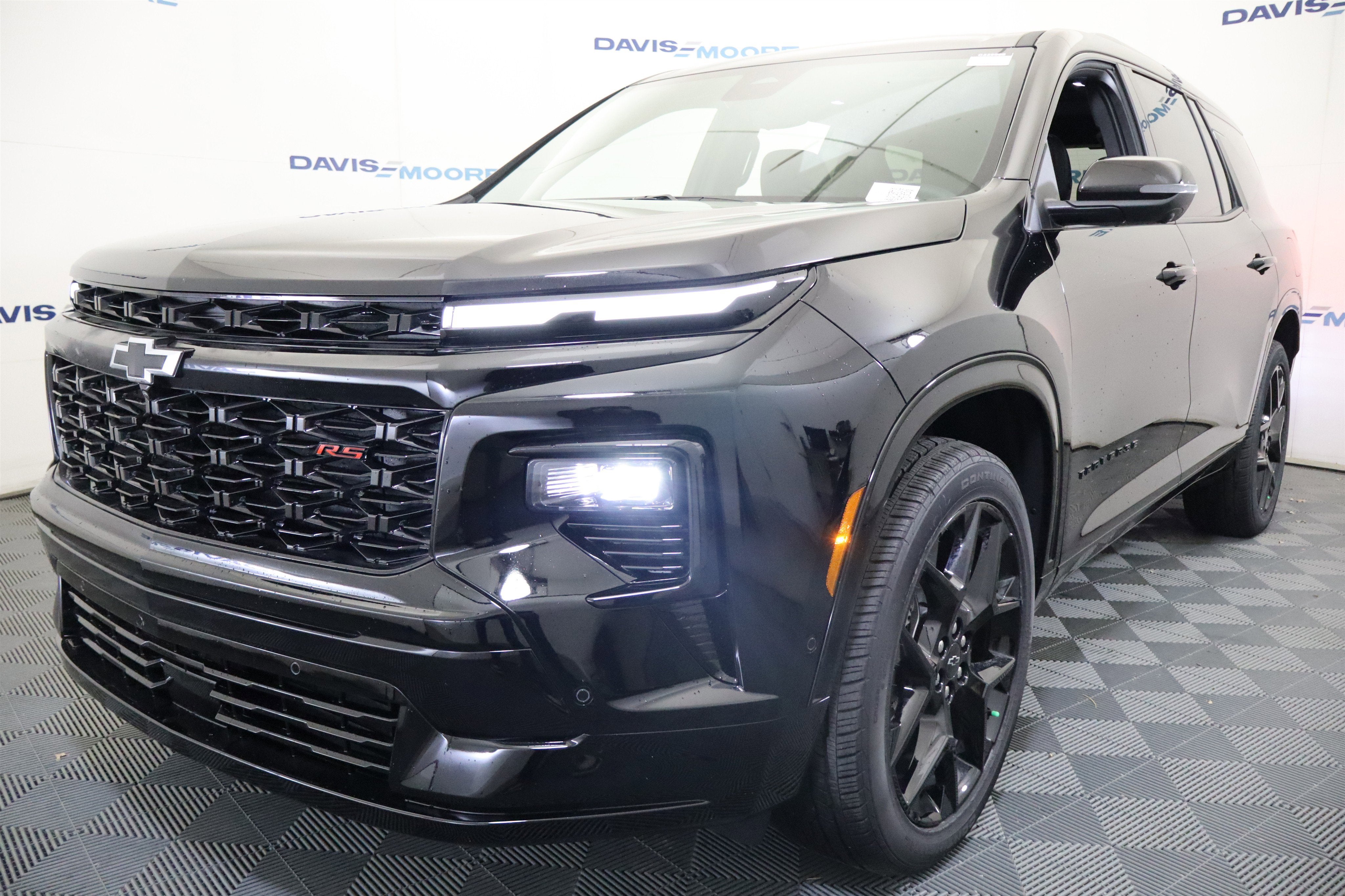 2026 Chevrolet Traverse FWD RS