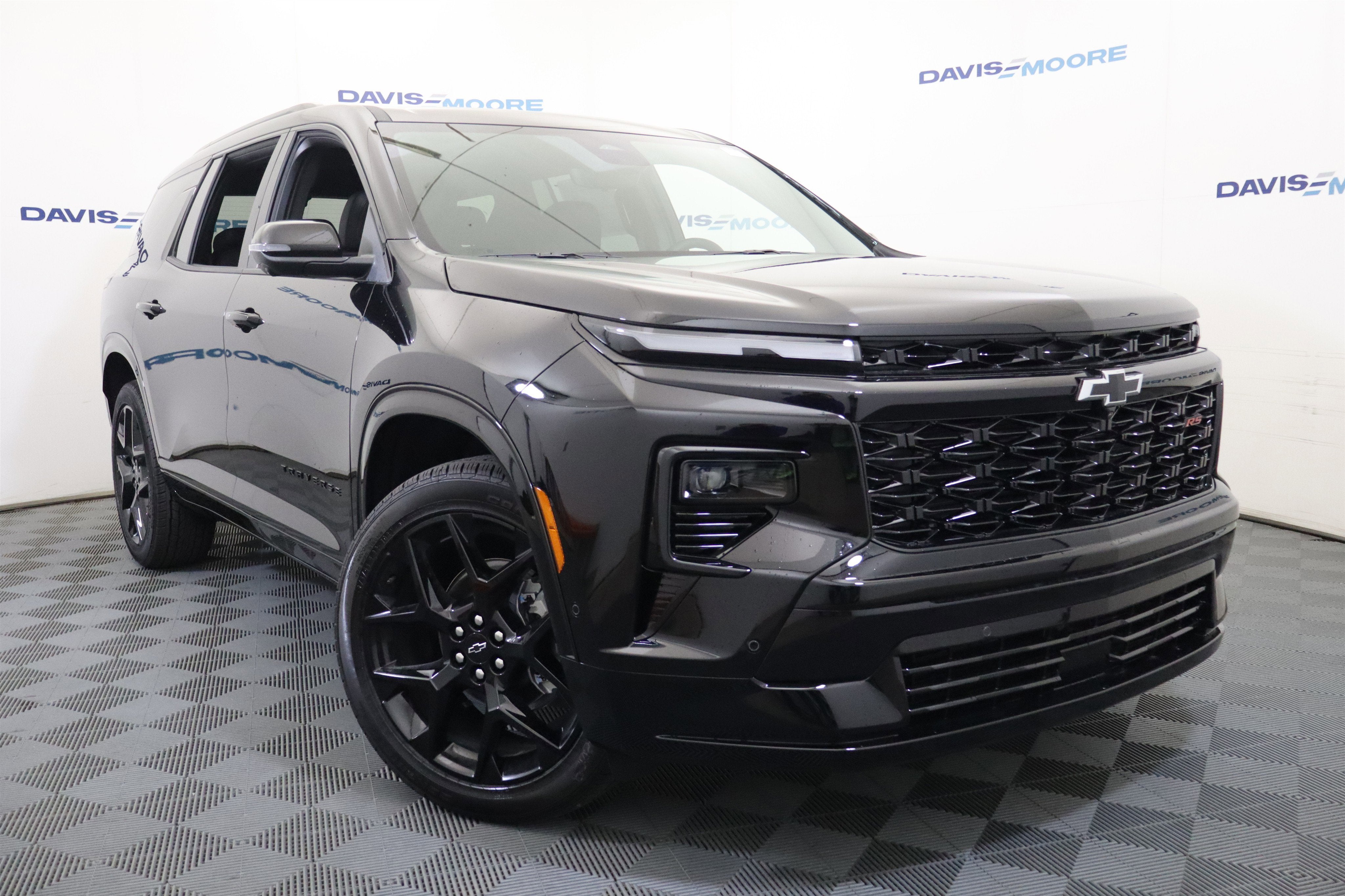 2026 Chevrolet Traverse FWD RS