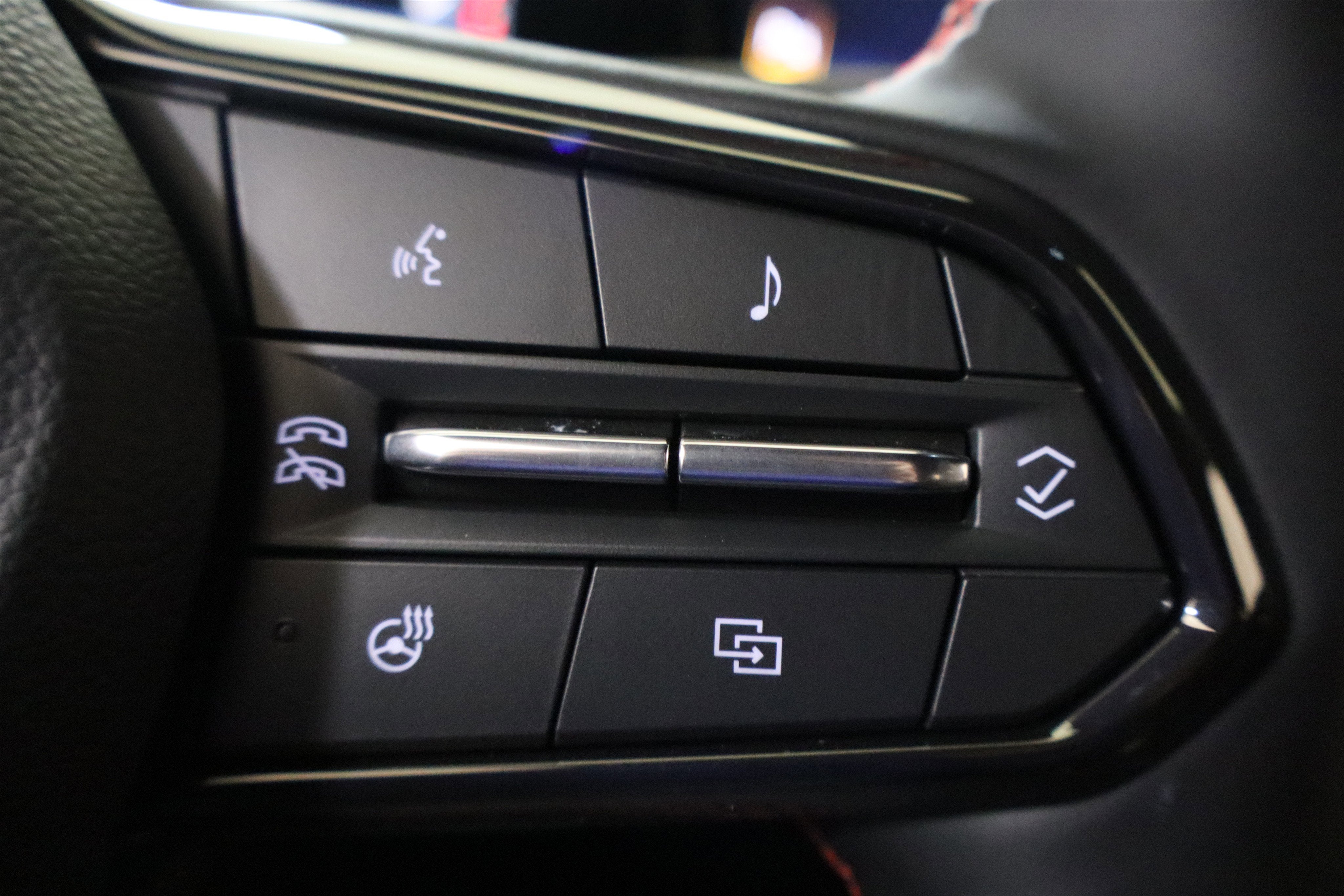 2026 Chevrolet Traverse FWD RS