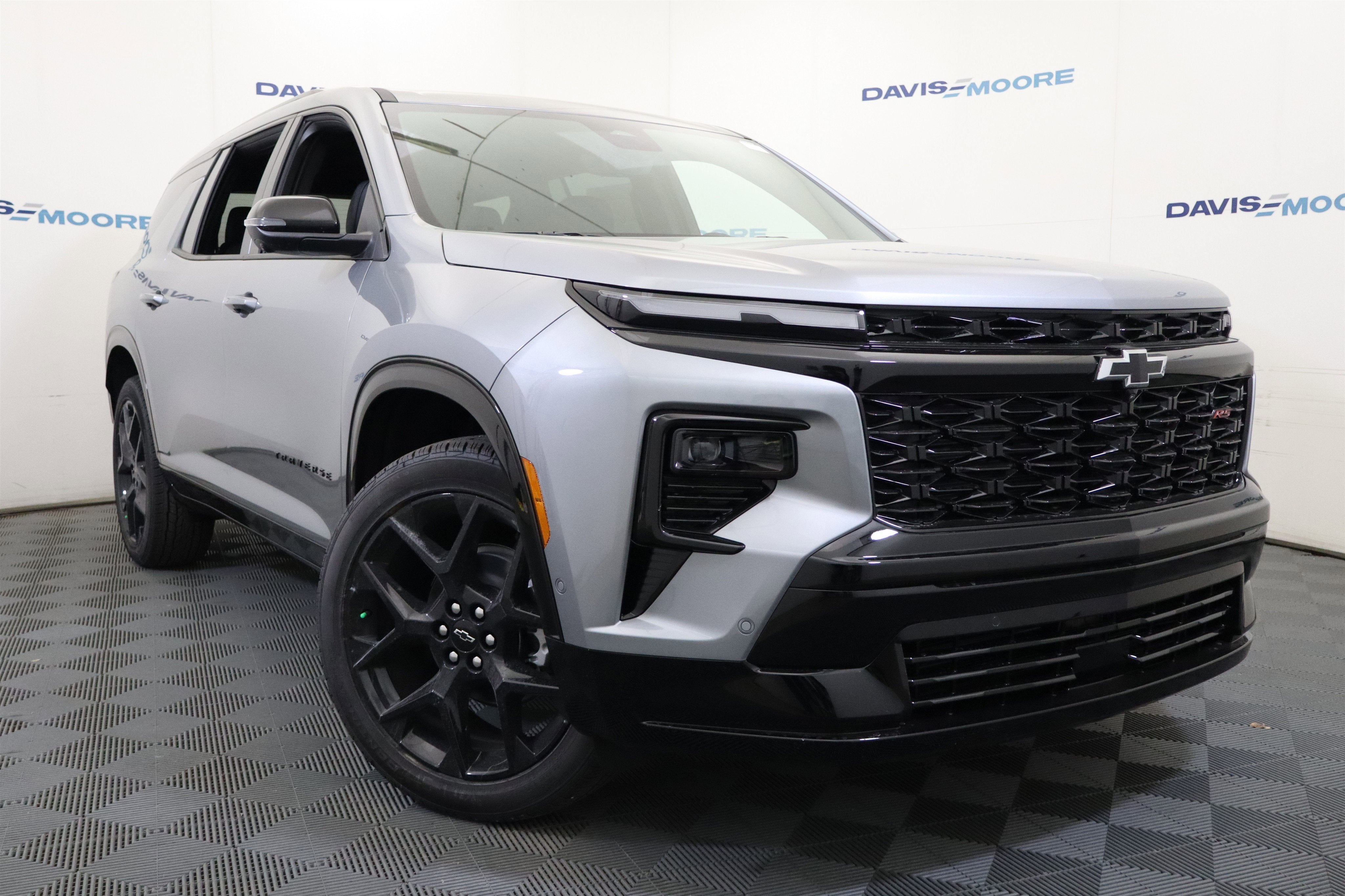 2026 Chevrolet Traverse FWD RS