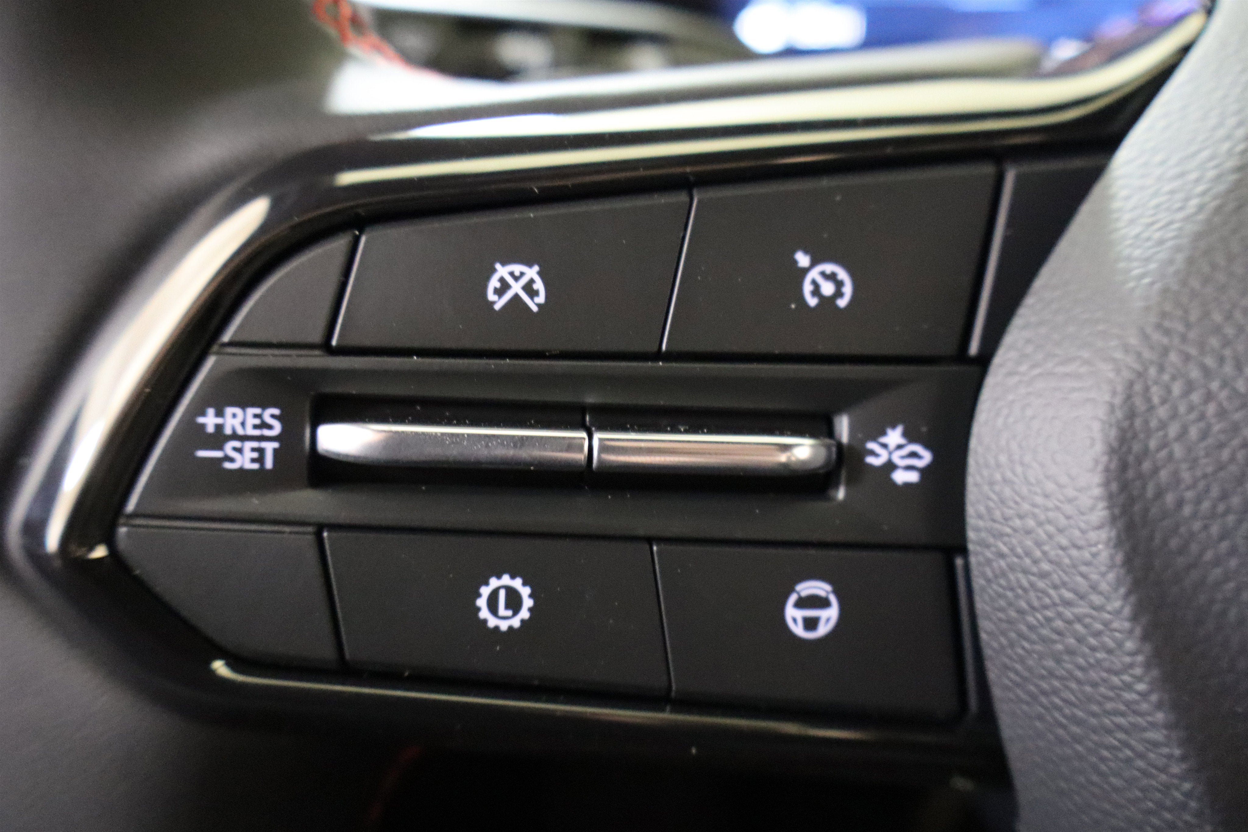 2026 Chevrolet Traverse FWD RS