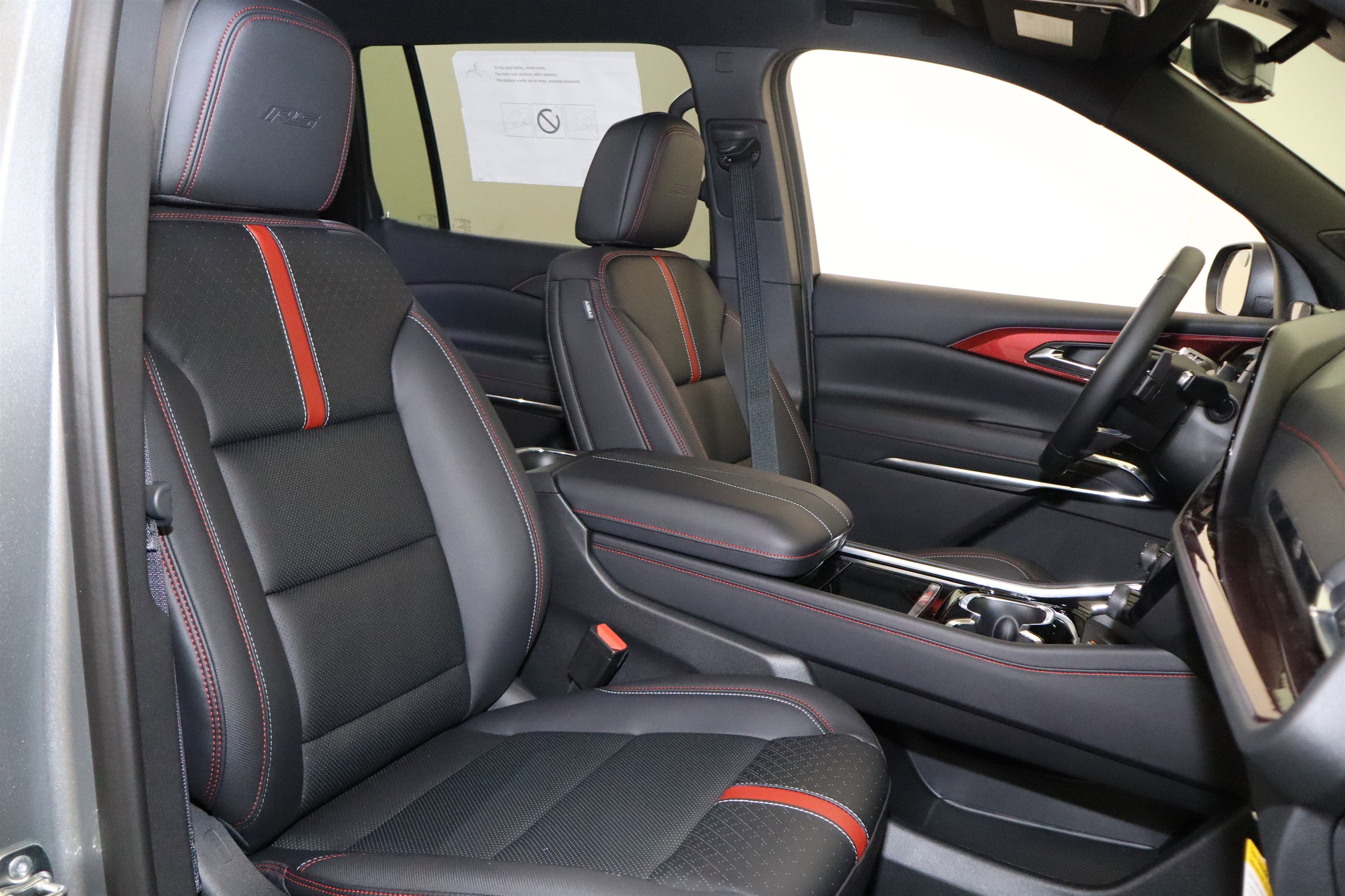 2026 Chevrolet Traverse FWD RS