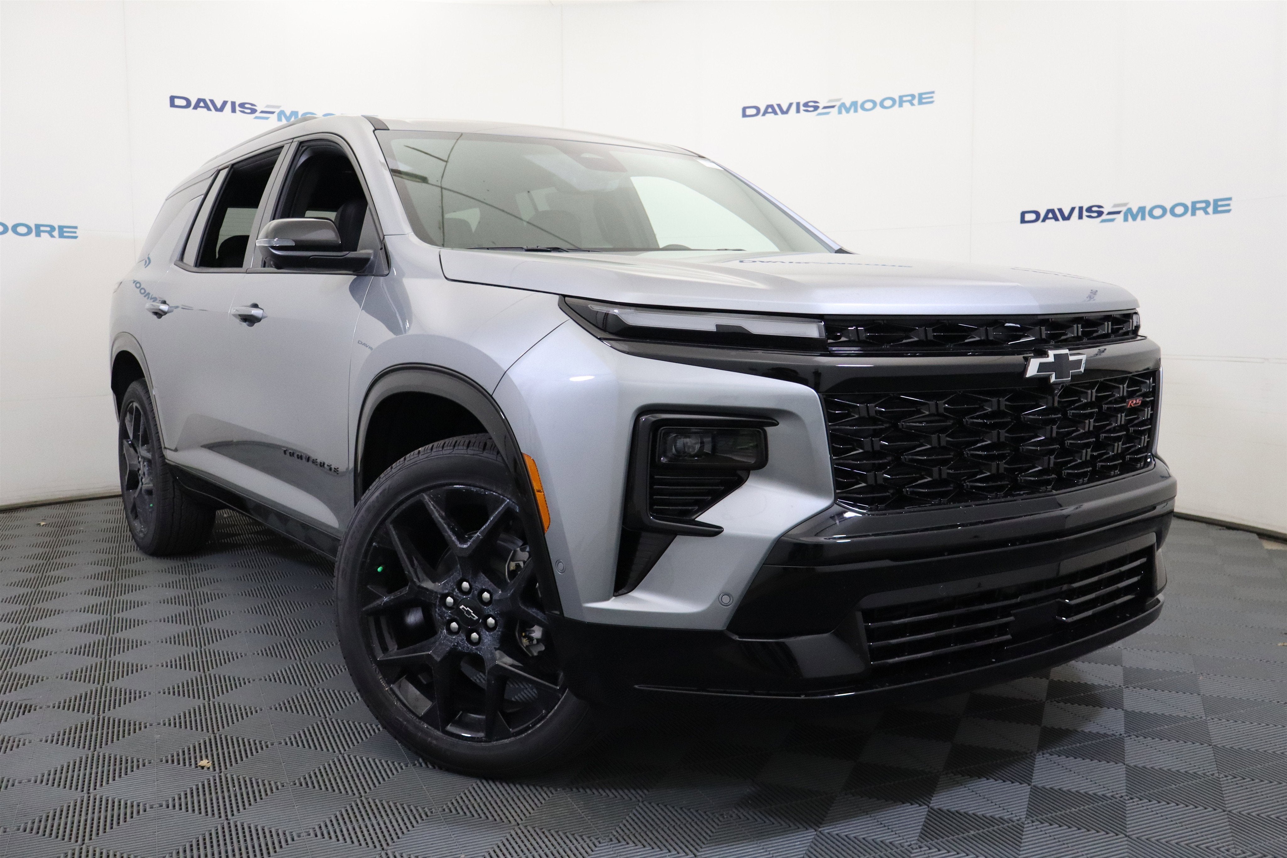 2026 Chevrolet Traverse FWD RS