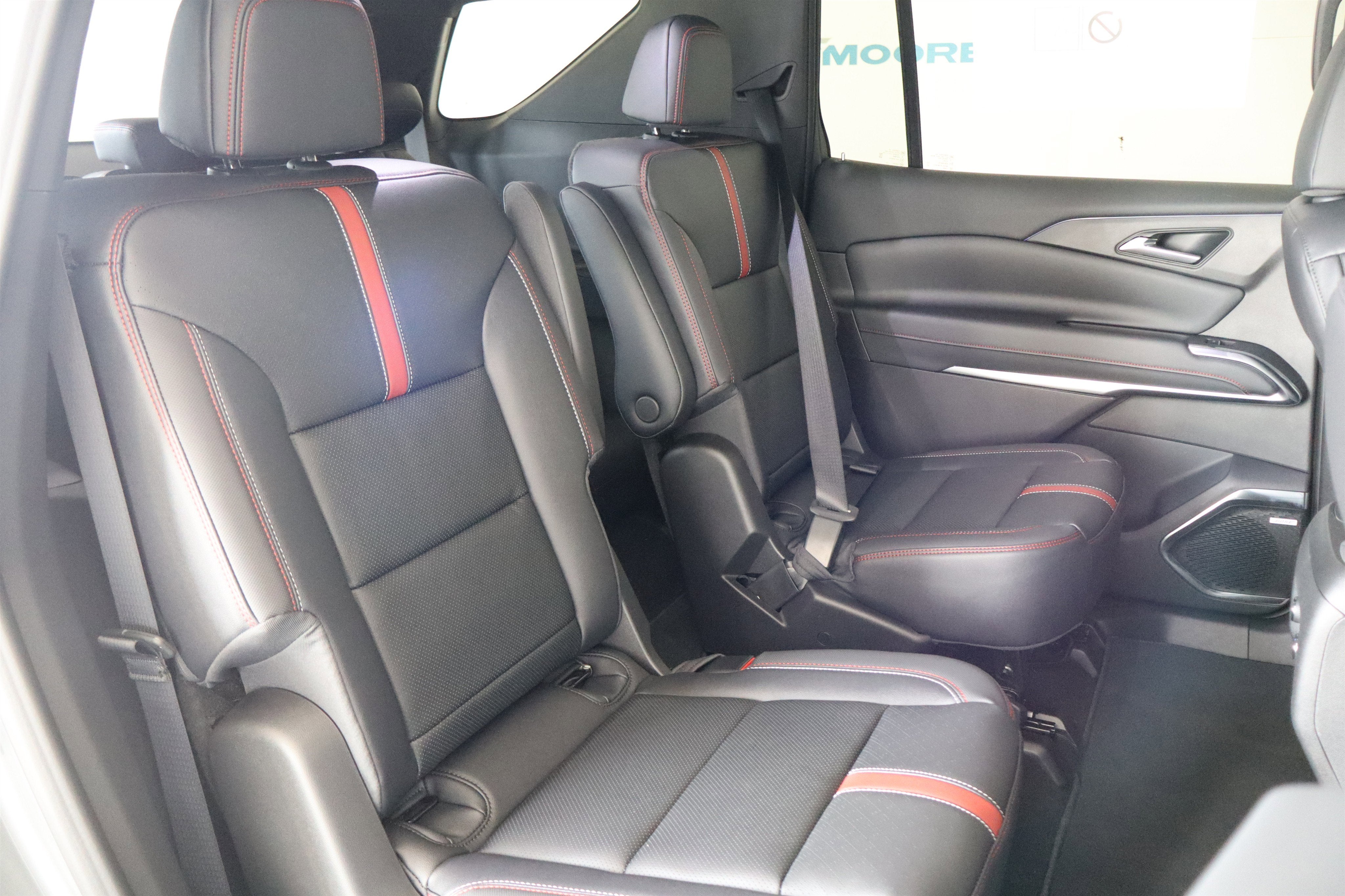 2026 Chevrolet Traverse FWD RS