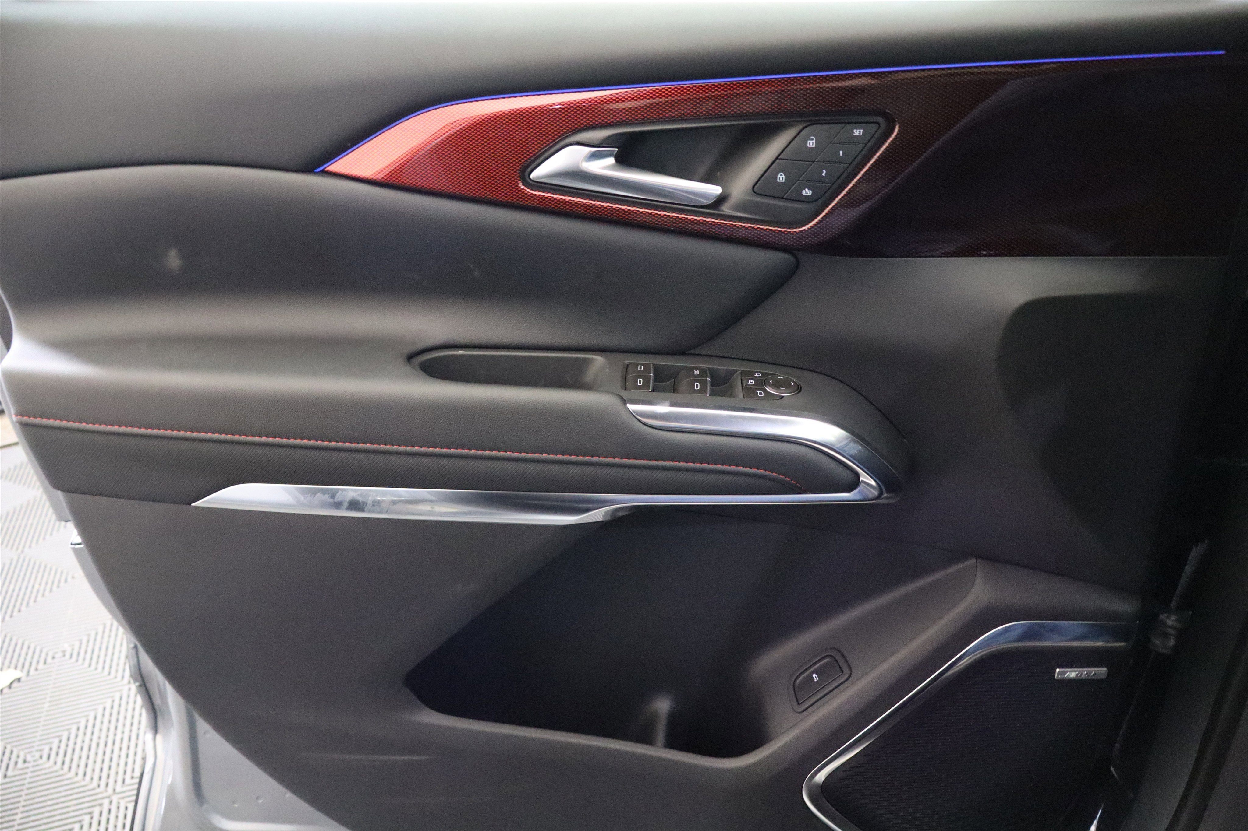 2026 Chevrolet Traverse FWD RS