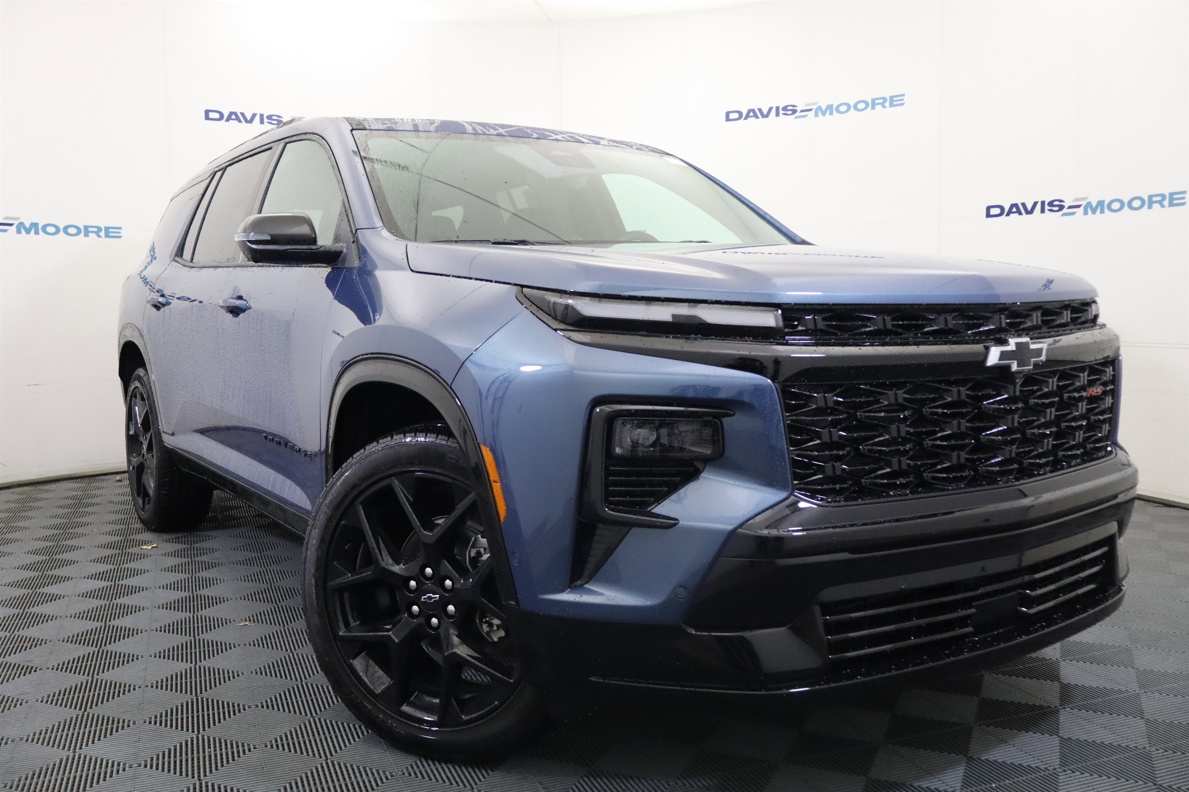 2026 Chevrolet Traverse FWD RS