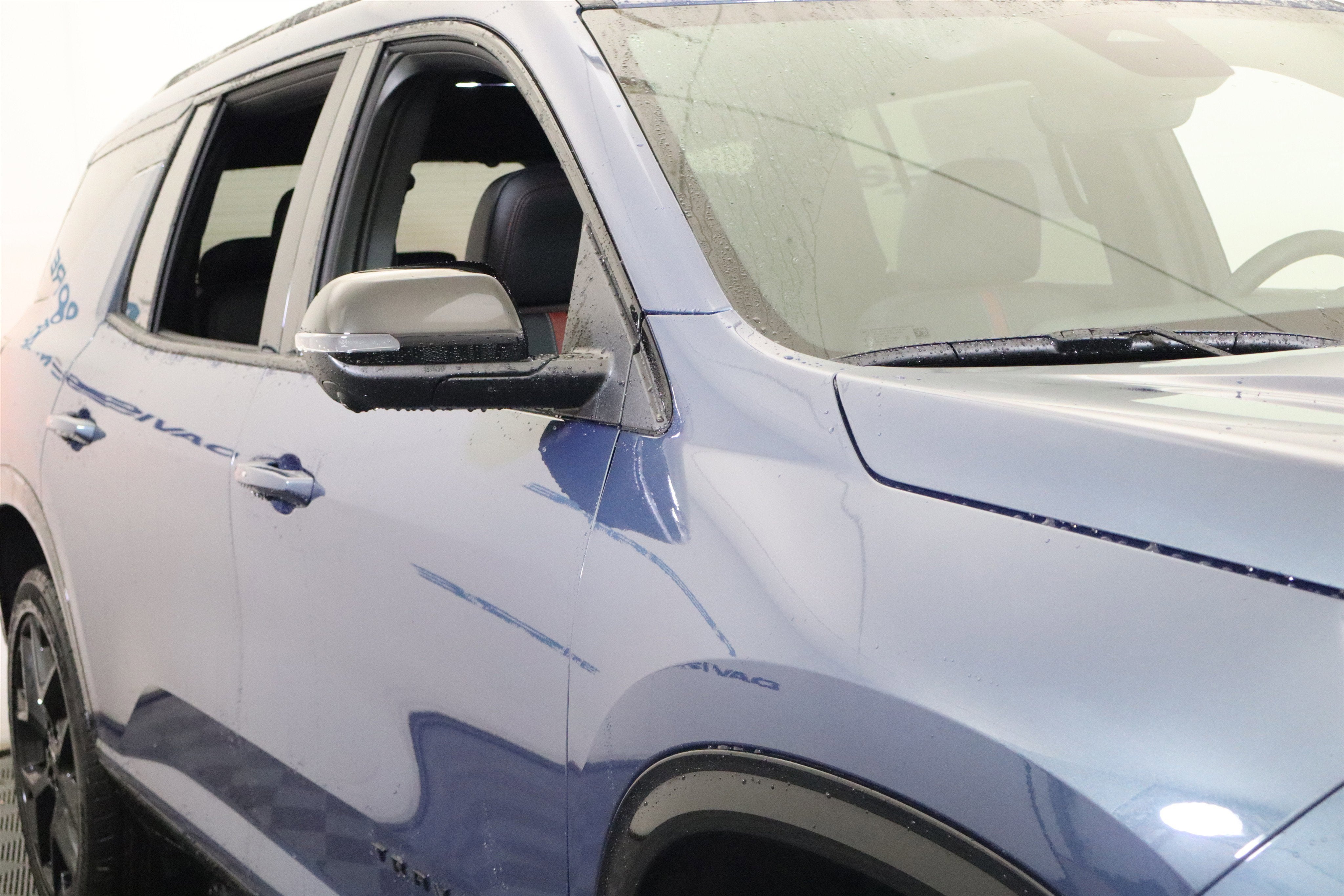 2026 Chevrolet Traverse FWD RS