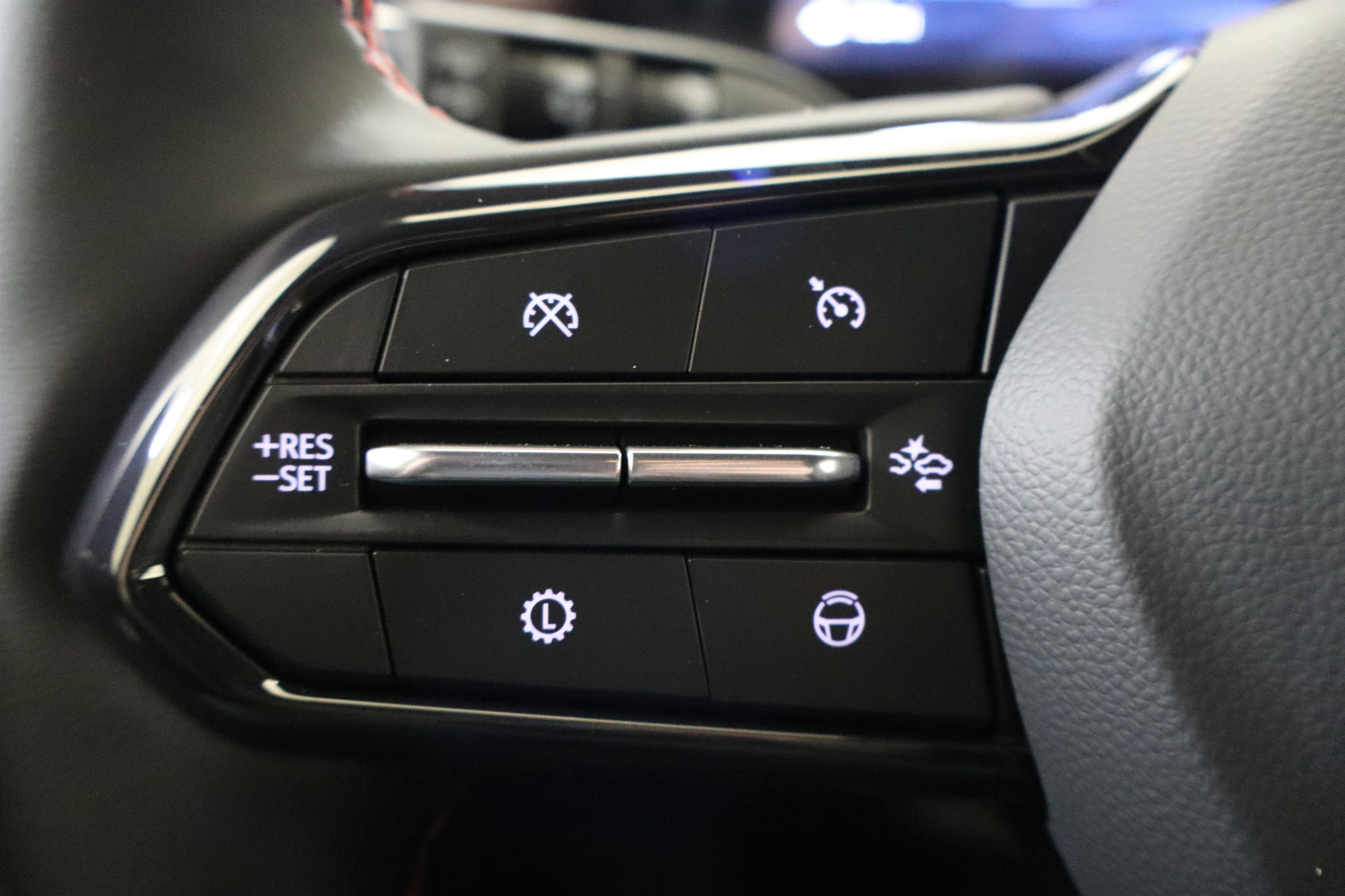 2026 Chevrolet Traverse FWD RS